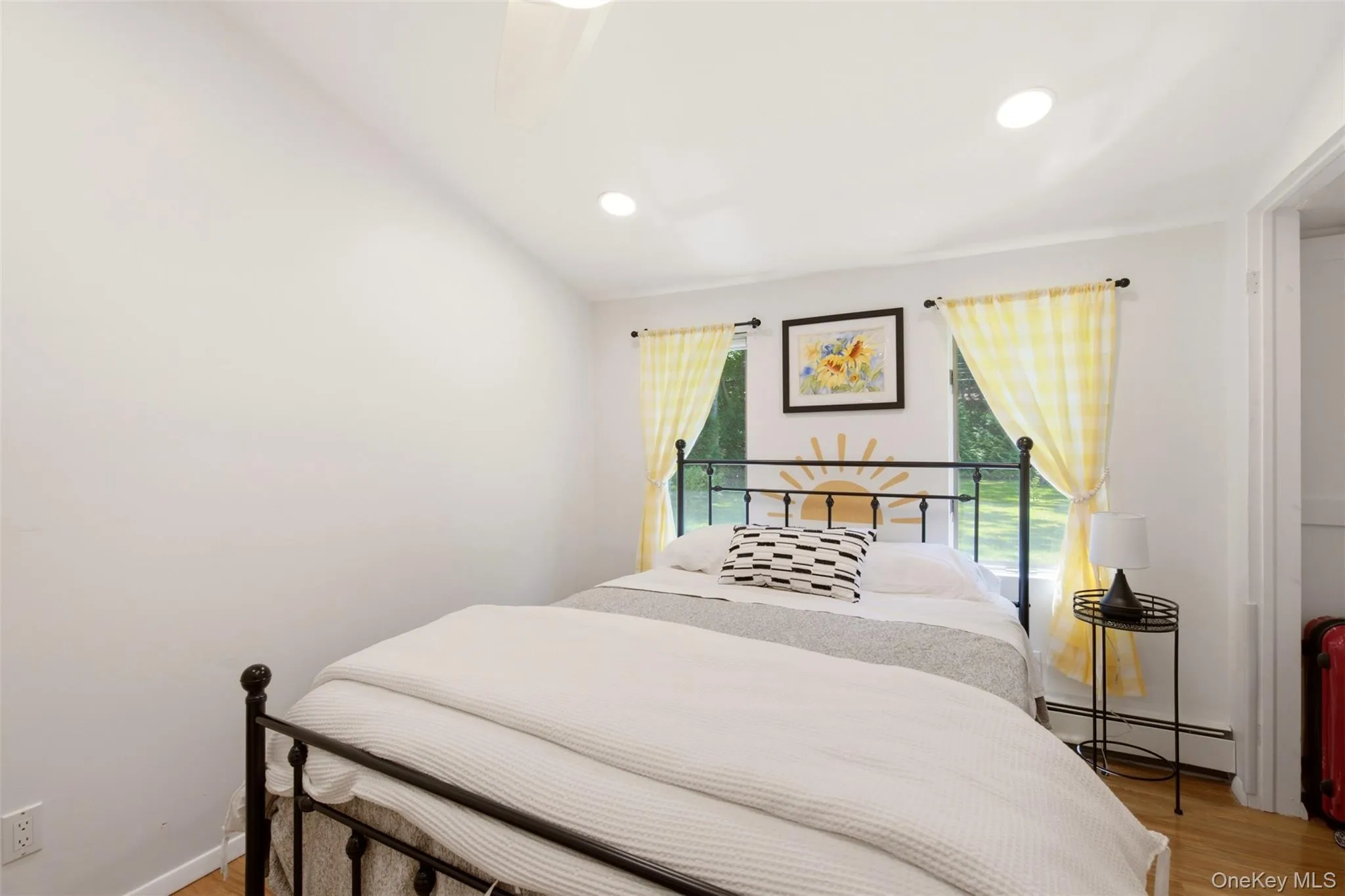 355 Bread And Cheese Hollow Road, Smithtown, NY, 2 Bedrooms Bedrooms, 6 Rooms Rooms,2 BathroomsBathrooms,Residential,For Rent,Bread And Cheese Hollow,0,1019357 355 Bread And Cheese Hollow Road, Smithtown, NY, 2 Bedrooms Bedrooms, 6 Rooms Rooms,2 BathroomsBathrooms,Residential,For Rent,Bread And Cheese Hollow,0,1019357