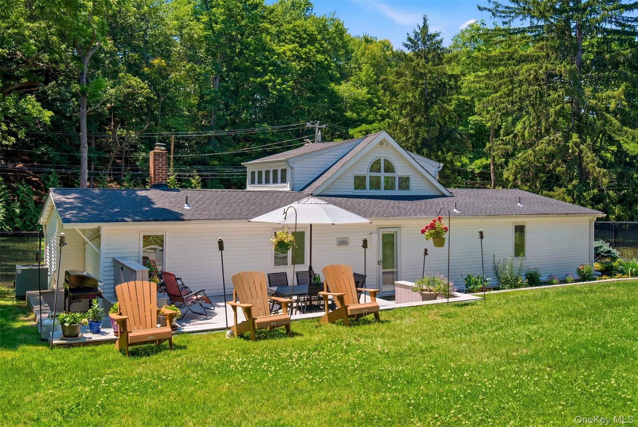 355 Bread And Cheese Hollow Road, Smithtown, NY, 2 Bedrooms Bedrooms, 6 Rooms Rooms,2 BathroomsBathrooms,Residential,For Rent,Bread And Cheese Hollow,0,1019357 355 Bread And Cheese Hollow Road, Smithtown, NY, 2 Bedrooms Bedrooms, 6 Rooms Rooms,2 BathroomsBathrooms,Residential,For Rent,Bread And Cheese Hollow,0,1019357
