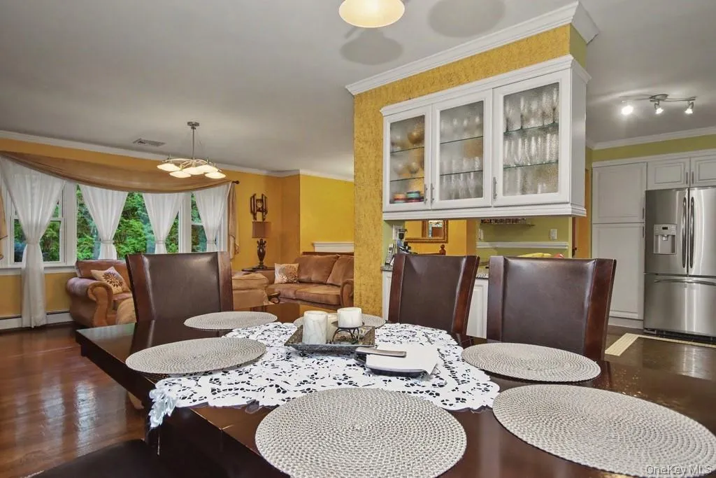 415 Allview Avenue, Southeast, NY, 3 Bedrooms Bedrooms, 7 Rooms Rooms,2 BathroomsBathrooms,Residential,For Rent,Allview,0,1019362 415 Allview Avenue, Southeast, NY, 3 Bedrooms Bedrooms, 7 Rooms Rooms,2 BathroomsBathrooms,Residential,For Rent,Allview,0,1019362