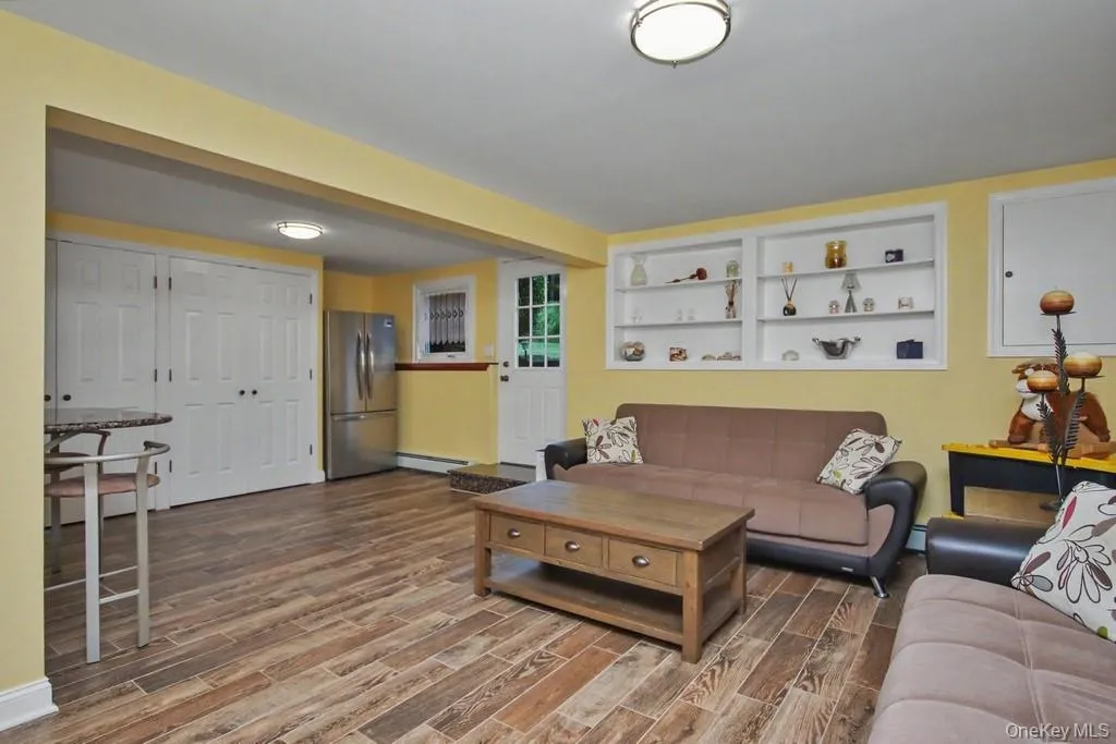415 Allview Avenue, Southeast, NY, 3 Bedrooms Bedrooms, 7 Rooms Rooms,2 BathroomsBathrooms,Residential,For Rent,Allview,0,1019362 415 Allview Avenue, Southeast, NY, 3 Bedrooms Bedrooms, 7 Rooms Rooms,2 BathroomsBathrooms,Residential,For Rent,Allview,0,1019362