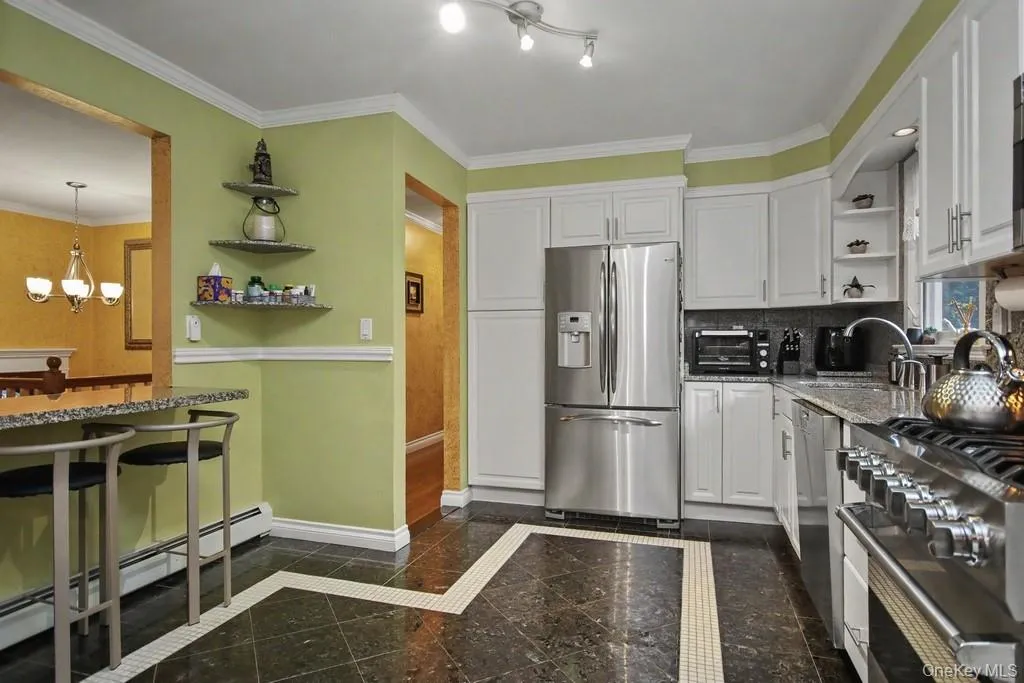 415 Allview Avenue, Southeast, NY, 3 Bedrooms Bedrooms, 7 Rooms Rooms,2 BathroomsBathrooms,Residential,For Rent,Allview,0,1019362 415 Allview Avenue, Southeast, NY, 3 Bedrooms Bedrooms, 7 Rooms Rooms,2 BathroomsBathrooms,Residential,For Rent,Allview,0,1019362