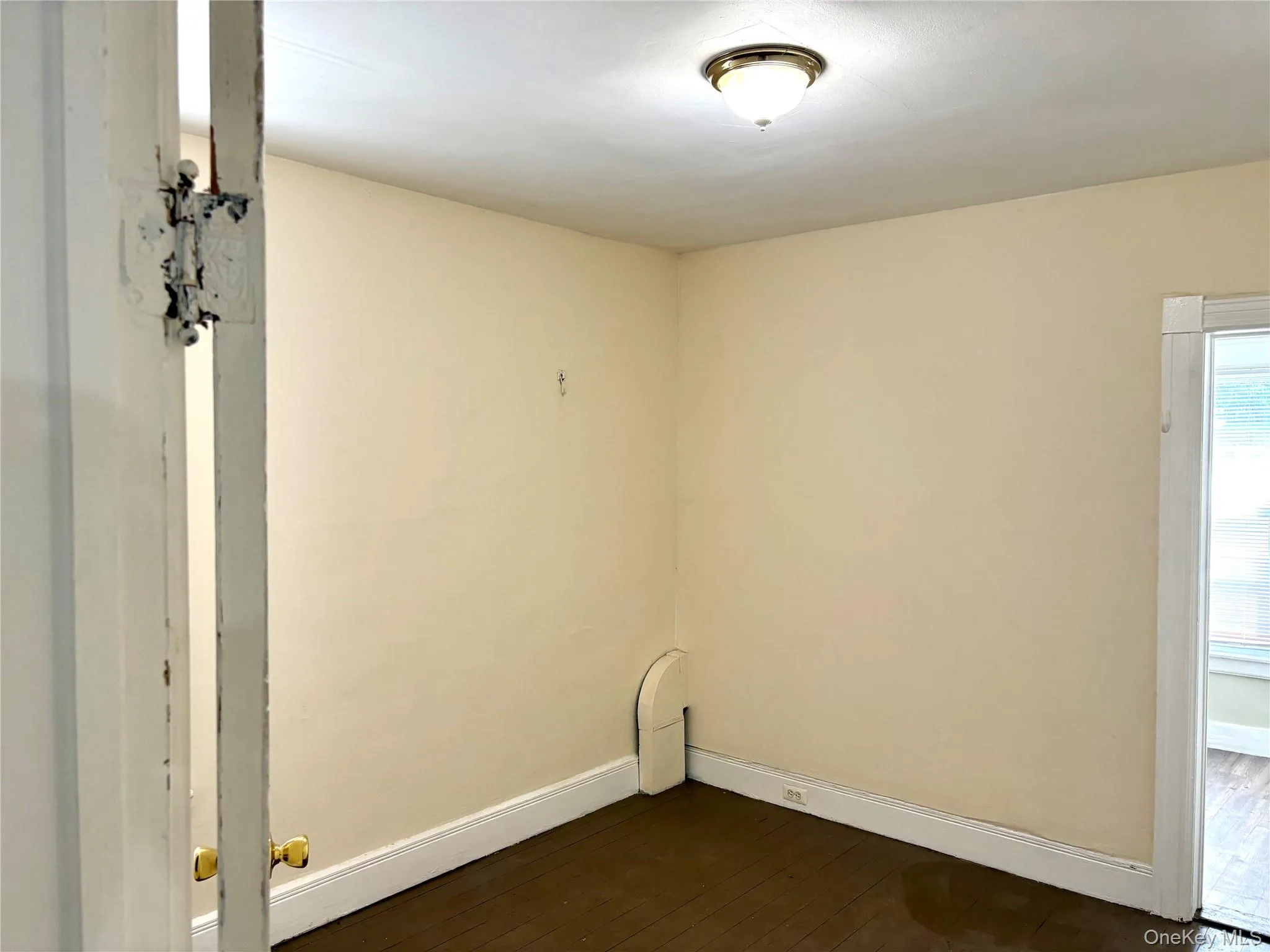 137 Clinton Street, Poughkeepsie, NY, 4 Bedrooms Bedrooms, 8 Rooms Rooms,2 BathroomsBathrooms,Residential,For Rent,Clinton,0,1019365 137 Clinton Street, Poughkeepsie, NY, 4 Bedrooms Bedrooms, 8 Rooms Rooms,2 BathroomsBathrooms,Residential,For Rent,Clinton,0,1019365