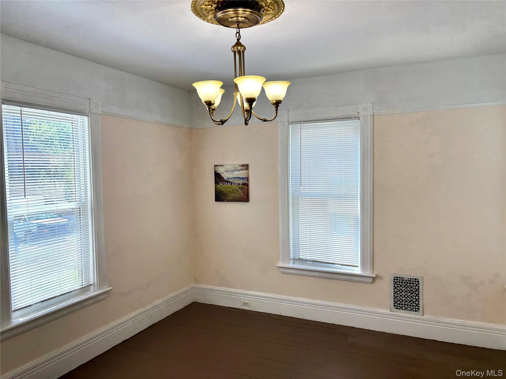 137 Clinton Street, Poughkeepsie, NY, 4 Bedrooms Bedrooms, 8 Rooms Rooms,2 BathroomsBathrooms,Residential,For Rent,Clinton,0,1019365 137 Clinton Street, Poughkeepsie, NY, 4 Bedrooms Bedrooms, 8 Rooms Rooms,2 BathroomsBathrooms,Residential,For Rent,Clinton,0,1019365