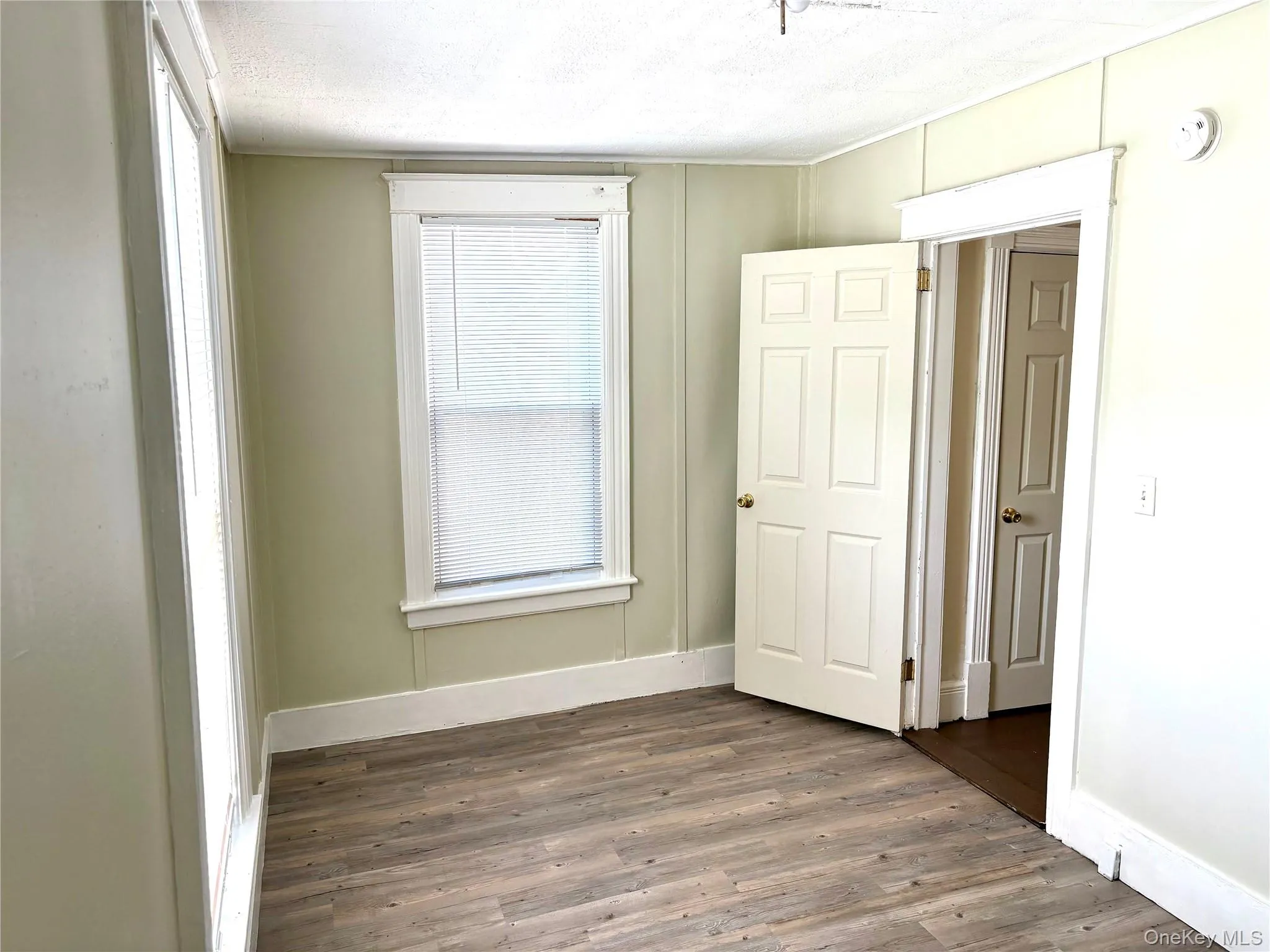 137 Clinton Street, Poughkeepsie, NY, 4 Bedrooms Bedrooms, 8 Rooms Rooms,2 BathroomsBathrooms,Residential,For Rent,Clinton,0,1019365 137 Clinton Street, Poughkeepsie, NY, 4 Bedrooms Bedrooms, 8 Rooms Rooms,2 BathroomsBathrooms,Residential,For Rent,Clinton,0,1019365