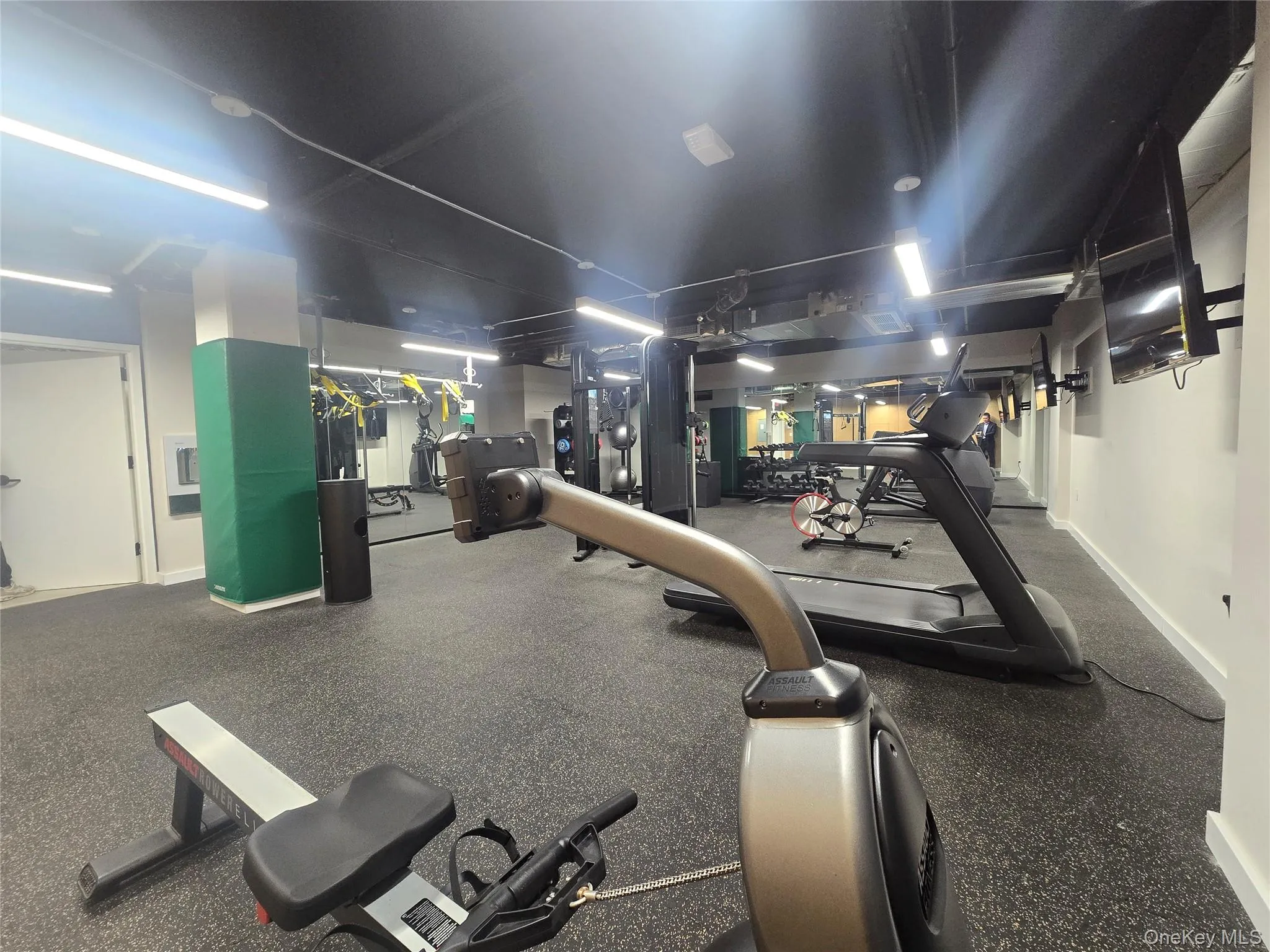 618 Avenue H, New York, NY, 1 Room Rooms,1 BathroomBathrooms,Residential,For Rent,Avenue H,0,1019369 618 Avenue H, New York, NY, 1 Room Rooms,1 BathroomBathrooms,Residential,For Rent,Avenue H,0,1019369