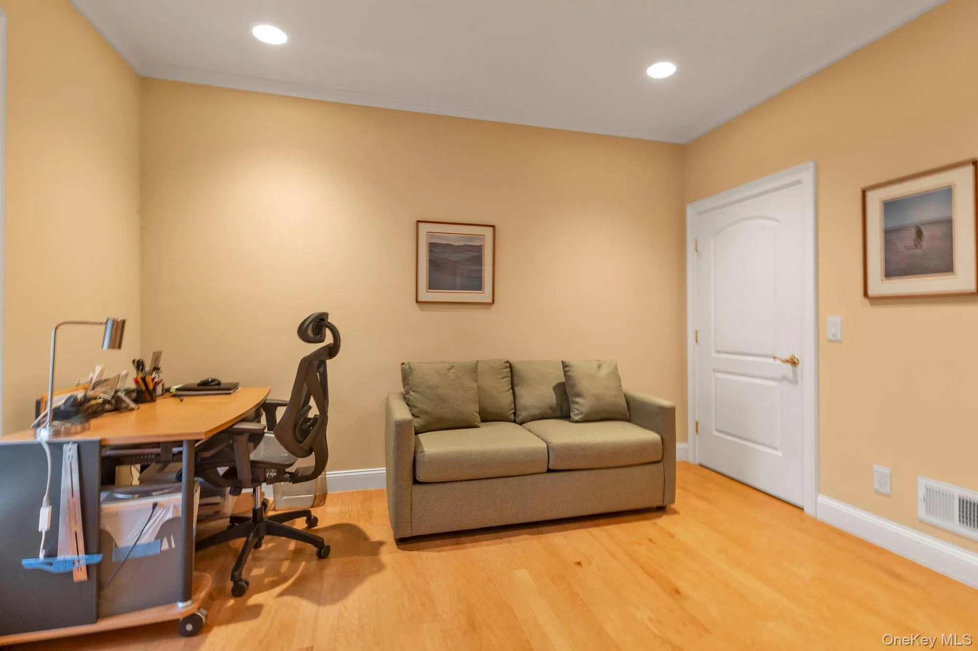 34 Shady Lane, Hempstead, NY, 2 Bedrooms Bedrooms, 5 Rooms Rooms,2 BathroomsBathrooms,Residential,For Rent,Shady,0,1019372 34 Shady Lane, Hempstead, NY, 2 Bedrooms Bedrooms, 5 Rooms Rooms,2 BathroomsBathrooms,Residential,For Rent,Shady,0,1019372