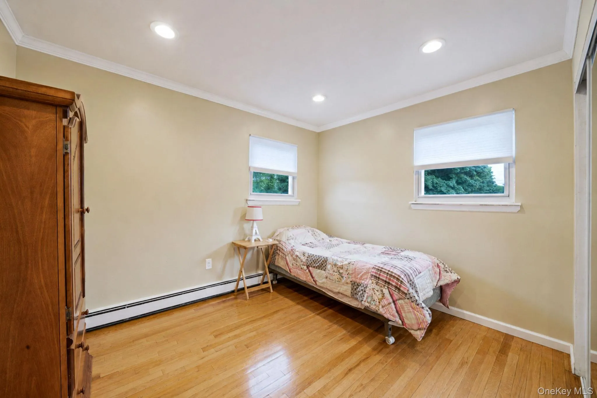 62 Oneida Avenue, Brookhaven, NY, 4 Bedrooms Bedrooms, 7 Rooms Rooms,3 BathroomsBathrooms,Residential,For Rent,Oneida,0,1019373 62 Oneida Avenue, Brookhaven, NY, 4 Bedrooms Bedrooms, 7 Rooms Rooms,3 BathroomsBathrooms,Residential,For Rent,Oneida,0,1019373