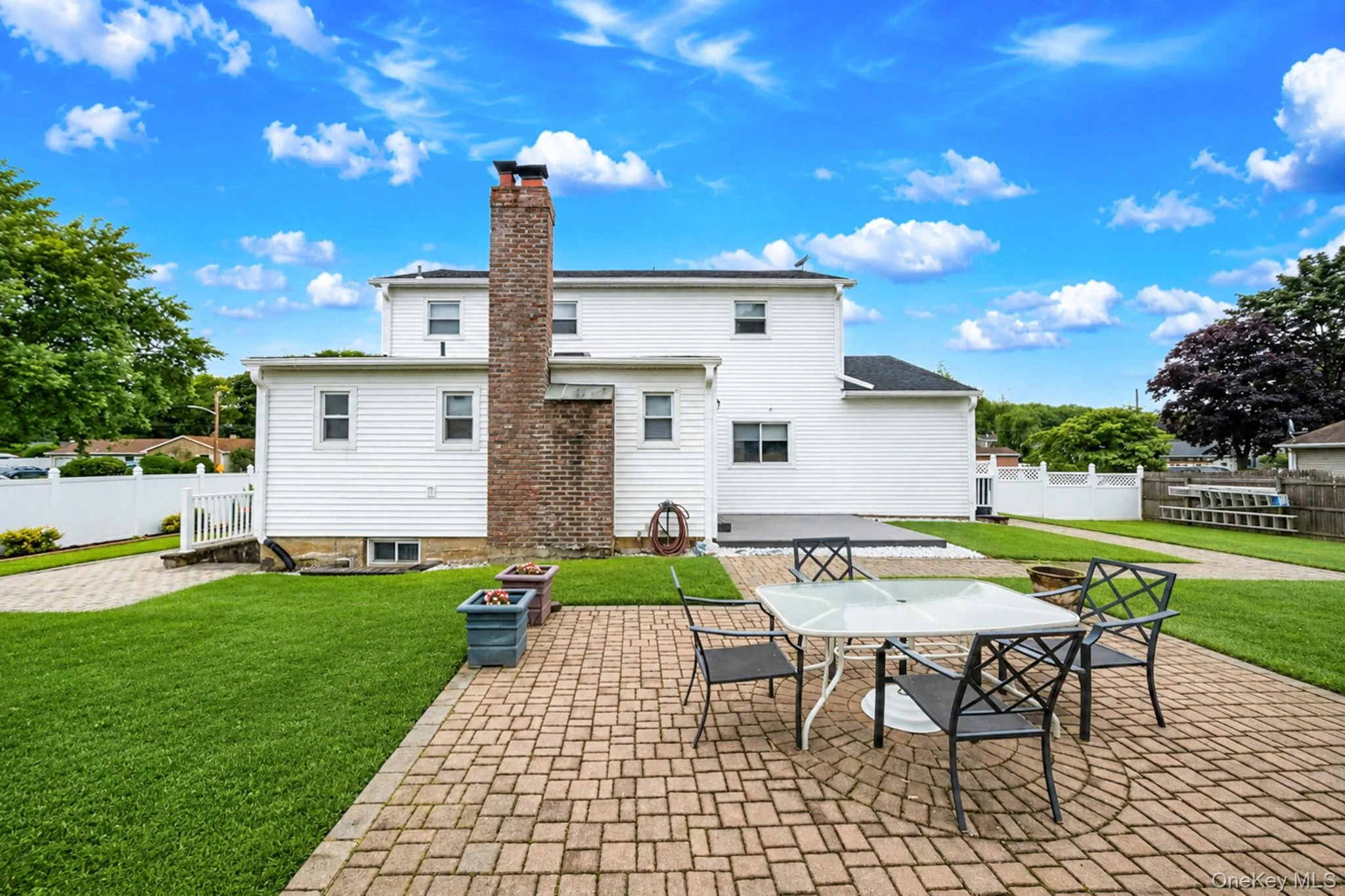 62 Oneida Avenue, Brookhaven, NY, 4 Bedrooms Bedrooms, 7 Rooms Rooms,3 BathroomsBathrooms,Residential,For Rent,Oneida,0,1019373 62 Oneida Avenue, Brookhaven, NY, 4 Bedrooms Bedrooms, 7 Rooms Rooms,3 BathroomsBathrooms,Residential,For Rent,Oneida,0,1019373