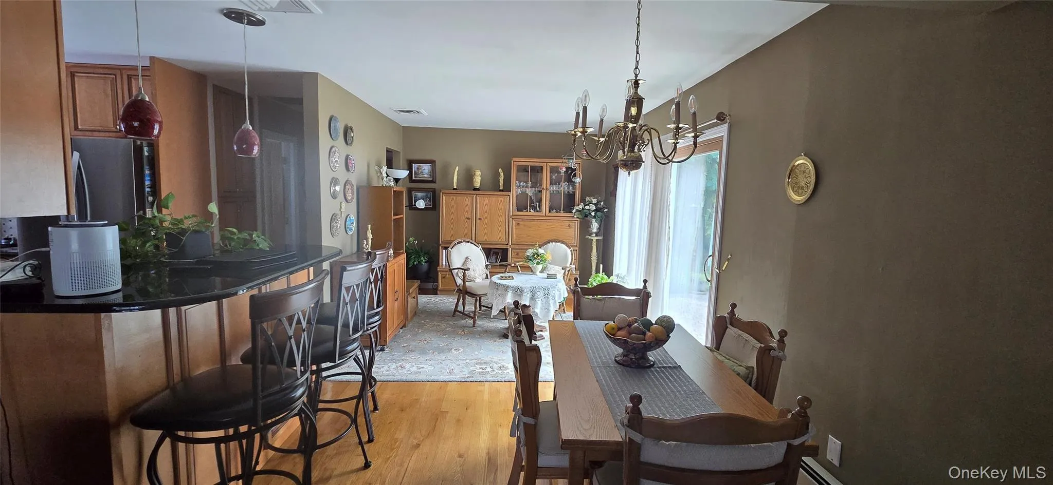 737 Virginia Avenue, Hempstead, NY, 2 Bedrooms Bedrooms, 5 Rooms Rooms,1 BathroomBathrooms,Residential,For Rent,Virginia,0,1019377 737 Virginia Avenue, Hempstead, NY, 2 Bedrooms Bedrooms, 5 Rooms Rooms,1 BathroomBathrooms,Residential,For Rent,Virginia,0,1019377