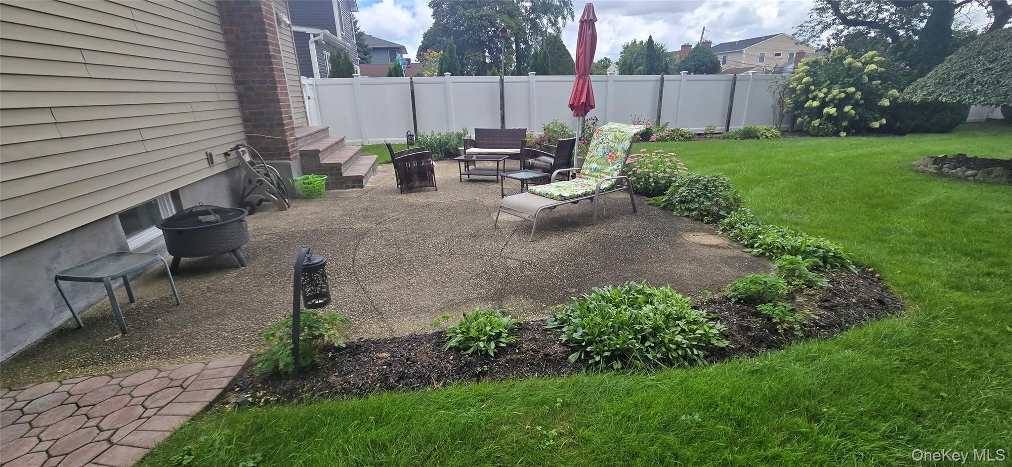 737 Virginia Avenue, Hempstead, NY, 2 Bedrooms Bedrooms, 5 Rooms Rooms,1 BathroomBathrooms,Residential,For Rent,Virginia,0,1019377 737 Virginia Avenue, Hempstead, NY, 2 Bedrooms Bedrooms, 5 Rooms Rooms,1 BathroomBathrooms,Residential,For Rent,Virginia,0,1019377
