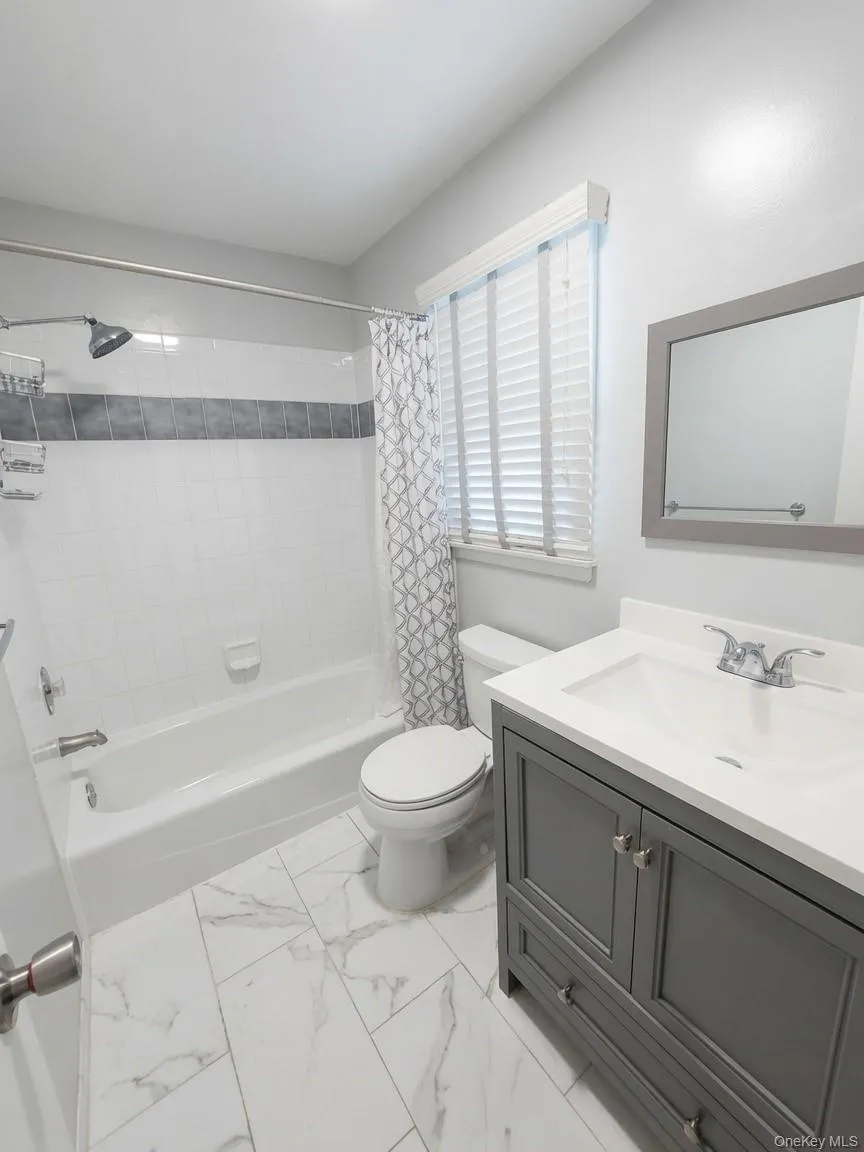 184 Route 303, Clarkstown, NY, 3 Bedrooms Bedrooms, 8 Rooms Rooms,2 BathroomsBathrooms,Residential,For Rent,Route 303,0,1019378 184 Route 303, Clarkstown, NY, 3 Bedrooms Bedrooms, 8 Rooms Rooms,2 BathroomsBathrooms,Residential,For Rent,Route 303,0,1019378