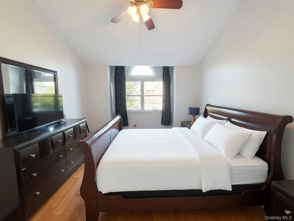 184 Route 303, Clarkstown, NY, 3 Bedrooms Bedrooms, 8 Rooms Rooms,2 BathroomsBathrooms,Residential,For Rent,Route 303,0,1019378 184 Route 303, Clarkstown, NY, 3 Bedrooms Bedrooms, 8 Rooms Rooms,2 BathroomsBathrooms,Residential,For Rent,Route 303,0,1019378