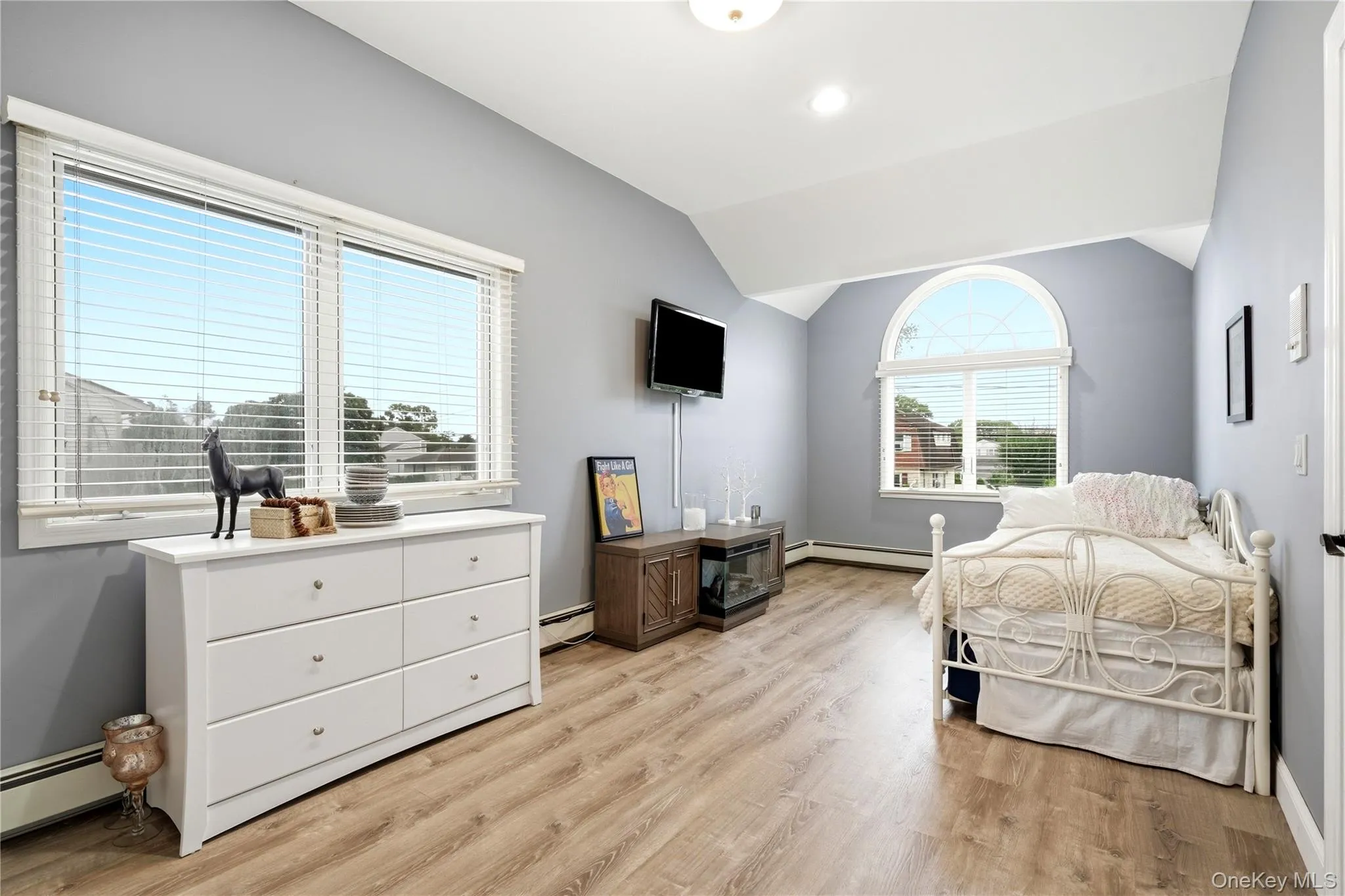 1 Gould Drive, Brookhaven, NY, 4 Bedrooms Bedrooms, 9 Rooms Rooms,2 BathroomsBathrooms,Residential,For Rent,Gould,0,1019380 1 Gould Drive, Brookhaven, NY, 4 Bedrooms Bedrooms, 9 Rooms Rooms,2 BathroomsBathrooms,Residential,For Rent,Gould,0,1019380