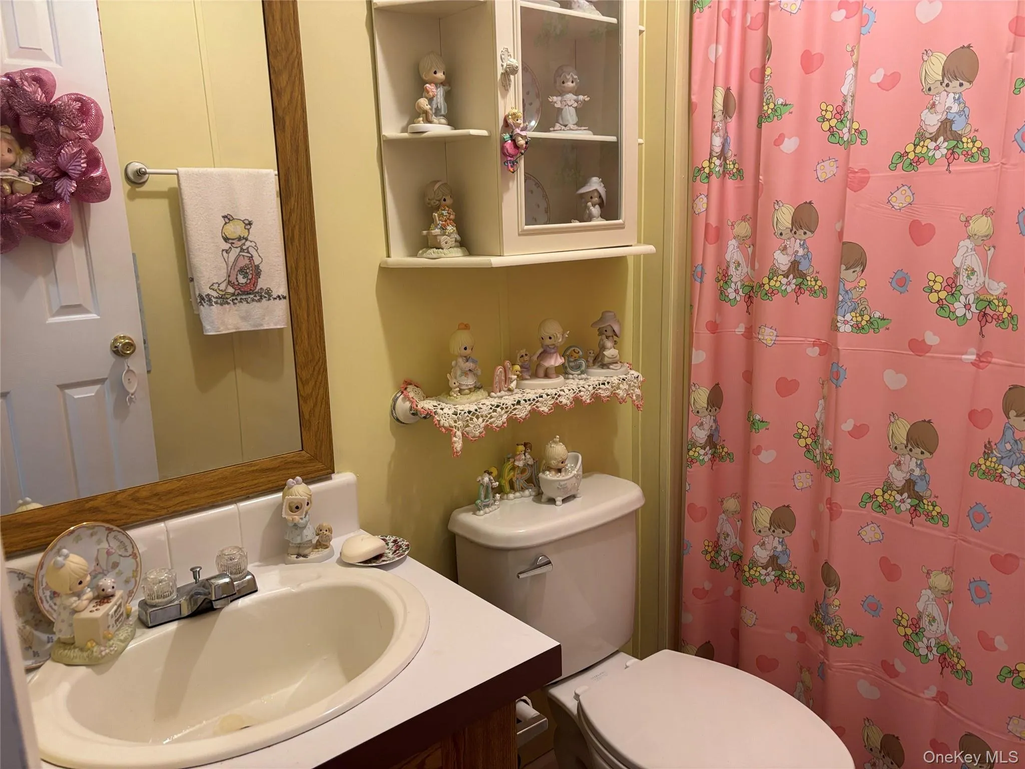 1661 Old Country Road, Riverhead, NY, 2 Bedrooms Bedrooms, 5 Rooms Rooms,2 BathroomsBathrooms,Residential,For Rent,Old Country,0,1019381 1661 Old Country Road, Riverhead, NY, 2 Bedrooms Bedrooms, 5 Rooms Rooms,2 BathroomsBathrooms,Residential,For Rent,Old Country,0,1019381