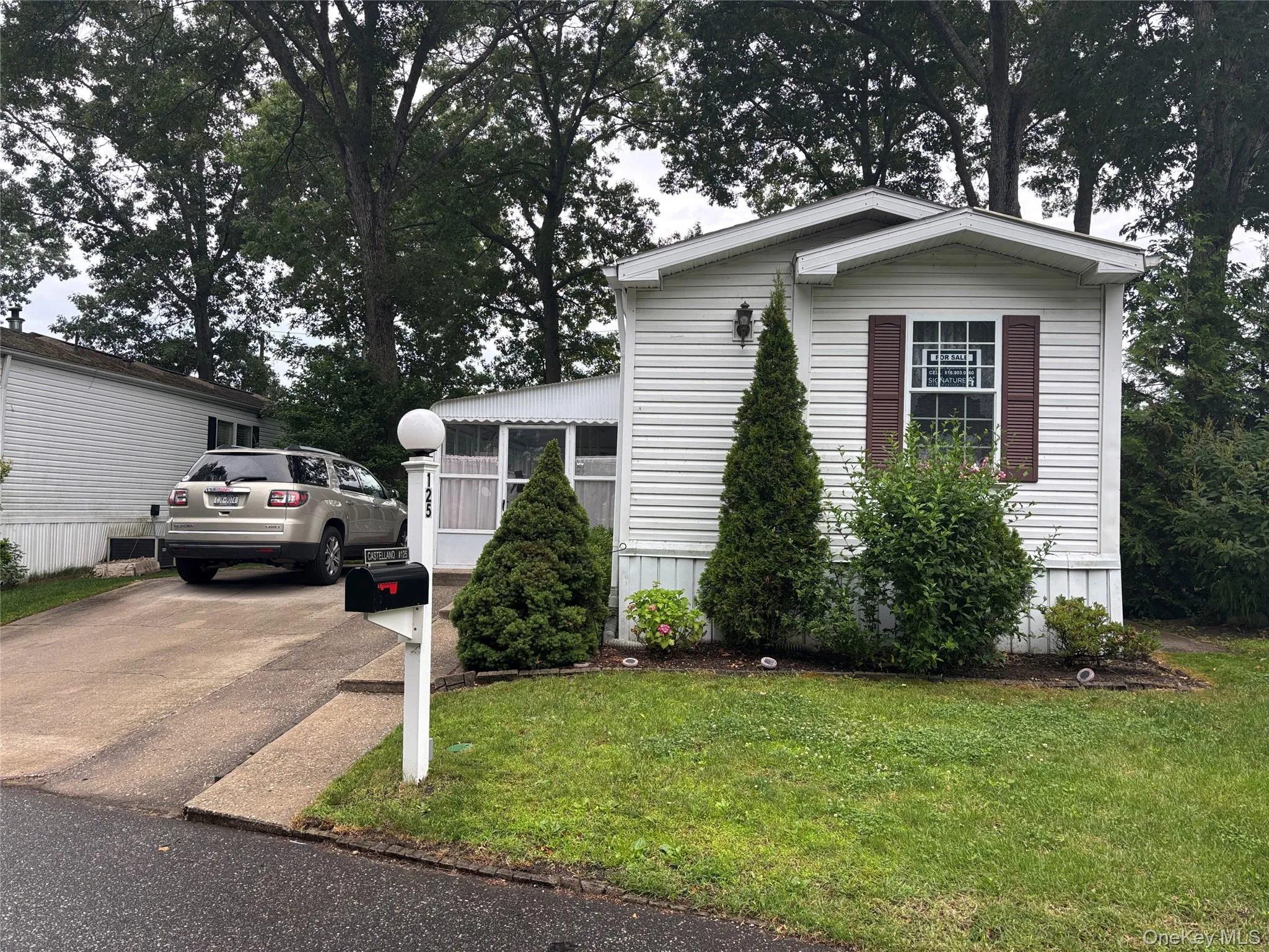 1661 Old Country Road, Riverhead, NY, 2 Bedrooms Bedrooms, 5 Rooms Rooms,2 BathroomsBathrooms,Residential,For Rent,Old Country,0,1019381 1661 Old Country Road, Riverhead, NY, 2 Bedrooms Bedrooms, 5 Rooms Rooms,2 BathroomsBathrooms,Residential,For Rent,Old Country,0,1019381