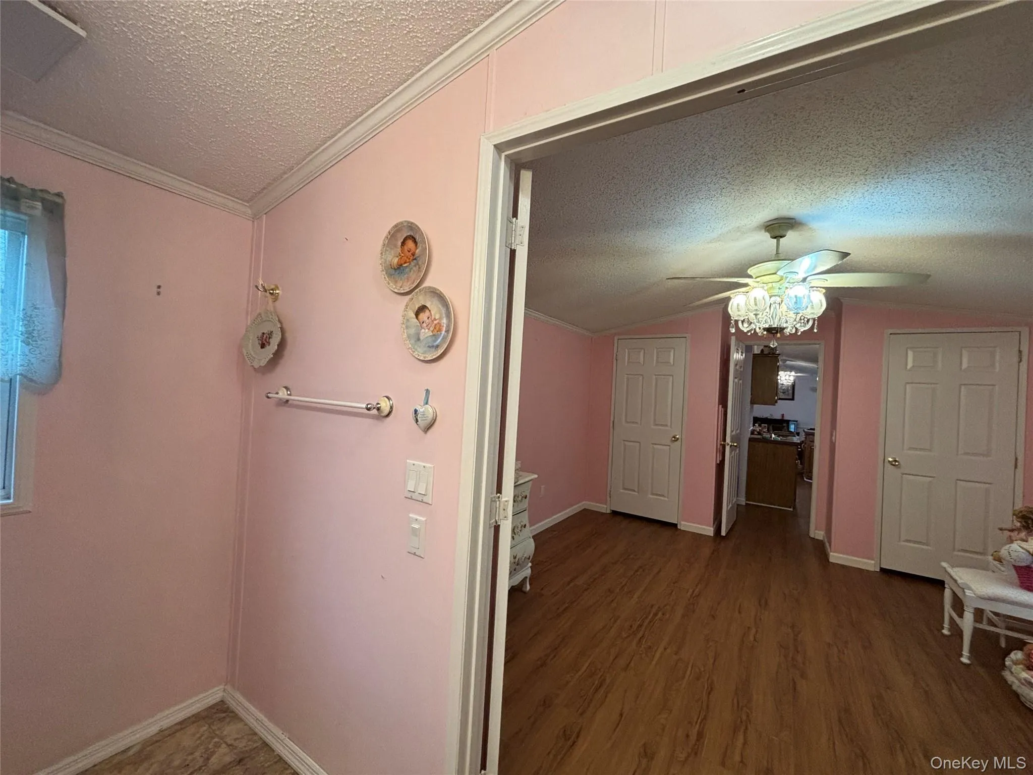1661 Old Country Road, Riverhead, NY, 2 Bedrooms Bedrooms, 5 Rooms Rooms,2 BathroomsBathrooms,Residential,For Rent,Old Country,0,1019381 1661 Old Country Road, Riverhead, NY, 2 Bedrooms Bedrooms, 5 Rooms Rooms,2 BathroomsBathrooms,Residential,For Rent,Old Country,0,1019381