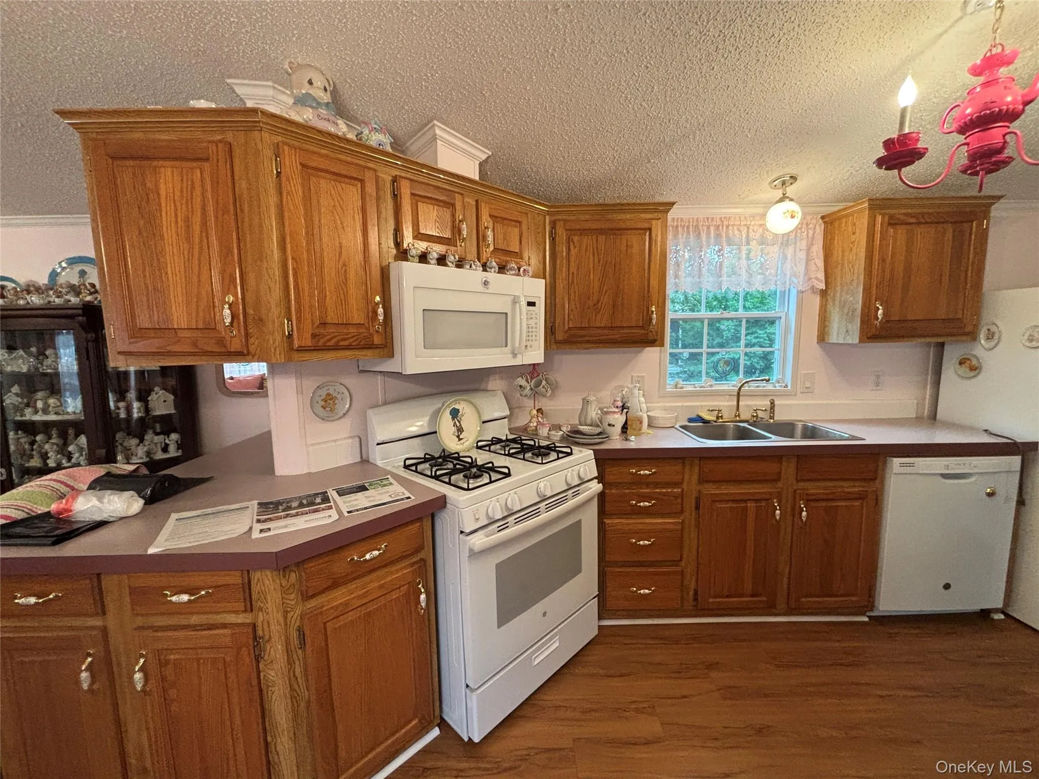 1661 Old Country Road, Riverhead, NY, 2 Bedrooms Bedrooms, 5 Rooms Rooms,2 BathroomsBathrooms,Residential,For Rent,Old Country,0,1019381 1661 Old Country Road, Riverhead, NY, 2 Bedrooms Bedrooms, 5 Rooms Rooms,2 BathroomsBathrooms,Residential,For Rent,Old Country,0,1019381