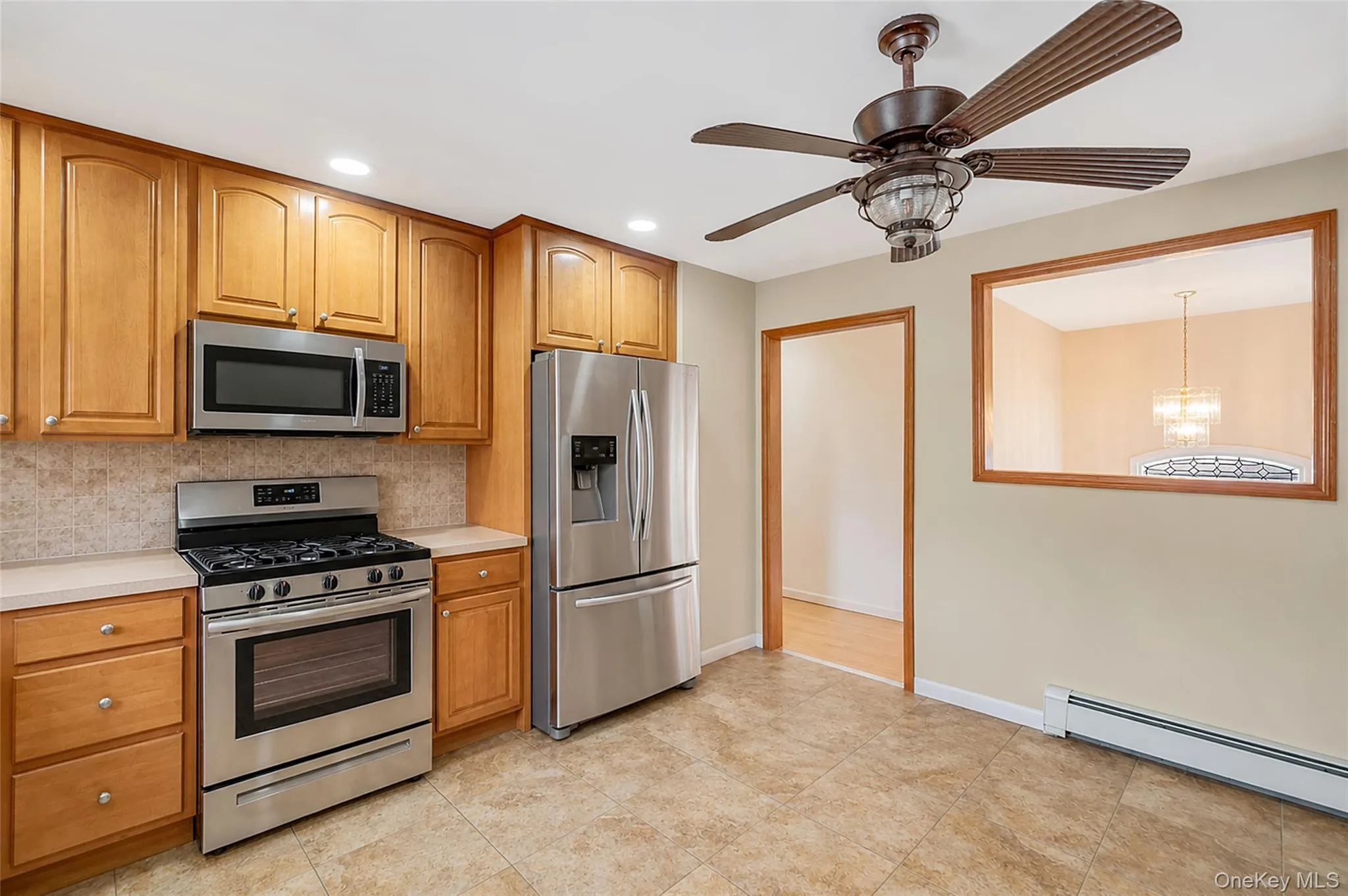 395 Putnam Avenue, Babylon, NY, 5 Bedrooms Bedrooms, 10 Rooms Rooms,2 BathroomsBathrooms,Residential,For Rent,Putnam,0,1019385 395 Putnam Avenue, Babylon, NY, 5 Bedrooms Bedrooms, 10 Rooms Rooms,2 BathroomsBathrooms,Residential,For Rent,Putnam,0,1019385