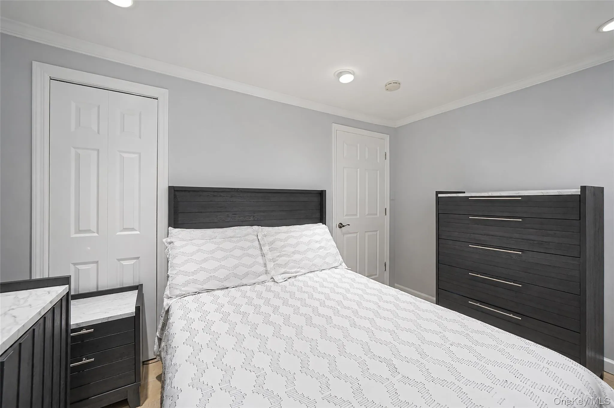 395 Putnam Avenue, Babylon, NY, 5 Bedrooms Bedrooms, 10 Rooms Rooms,2 BathroomsBathrooms,Residential,For Rent,Putnam,0,1019385 395 Putnam Avenue, Babylon, NY, 5 Bedrooms Bedrooms, 10 Rooms Rooms,2 BathroomsBathrooms,Residential,For Rent,Putnam,0,1019385