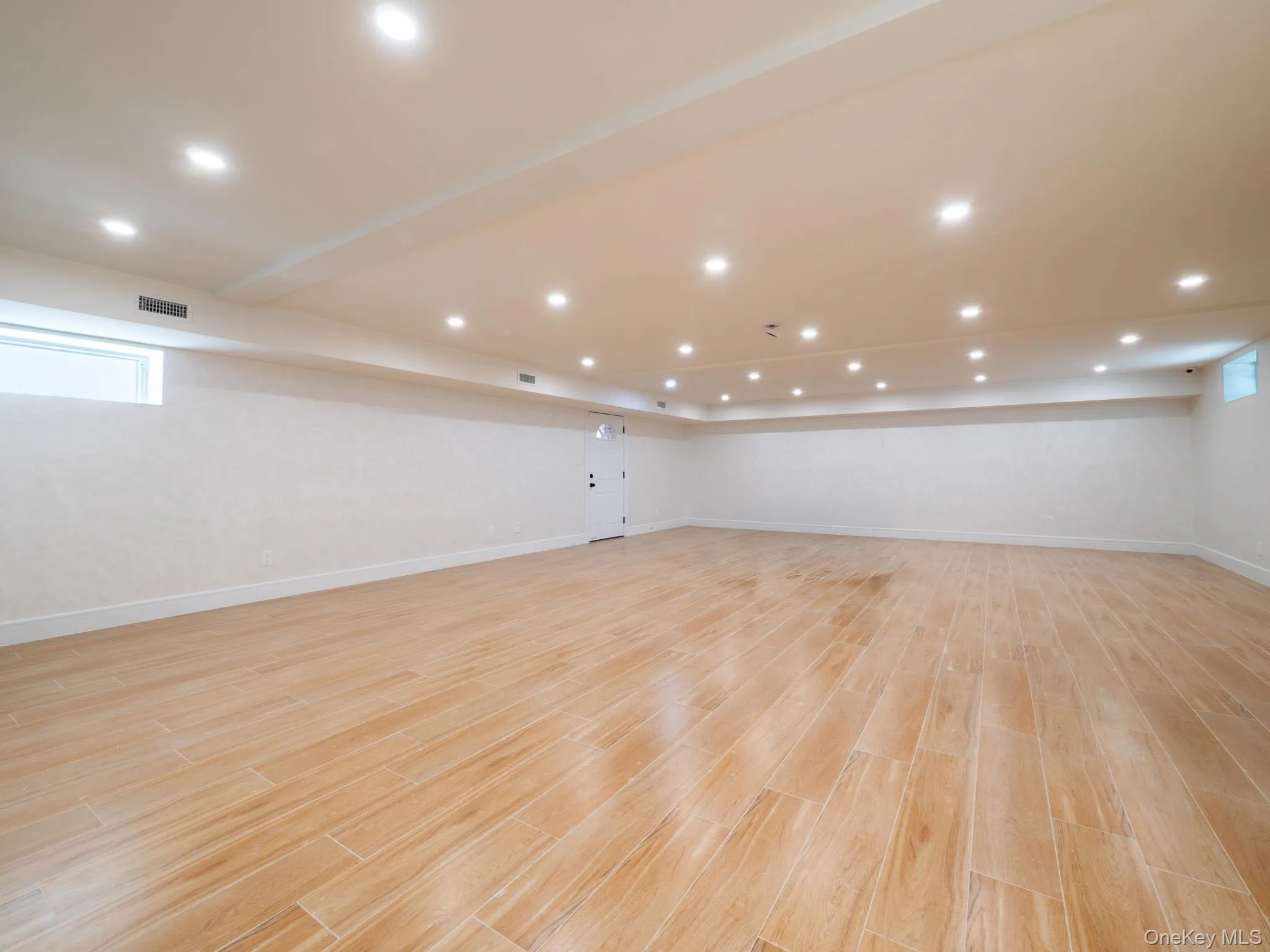 7619 173rd Street, New York, NY, 4 Bedrooms Bedrooms, 8 Rooms Rooms,3 BathroomsBathrooms,Residential,For Rent,173rd,0,1019386 7619 173rd Street, New York, NY, 4 Bedrooms Bedrooms, 8 Rooms Rooms,3 BathroomsBathrooms,Residential,For Rent,173rd,0,1019386