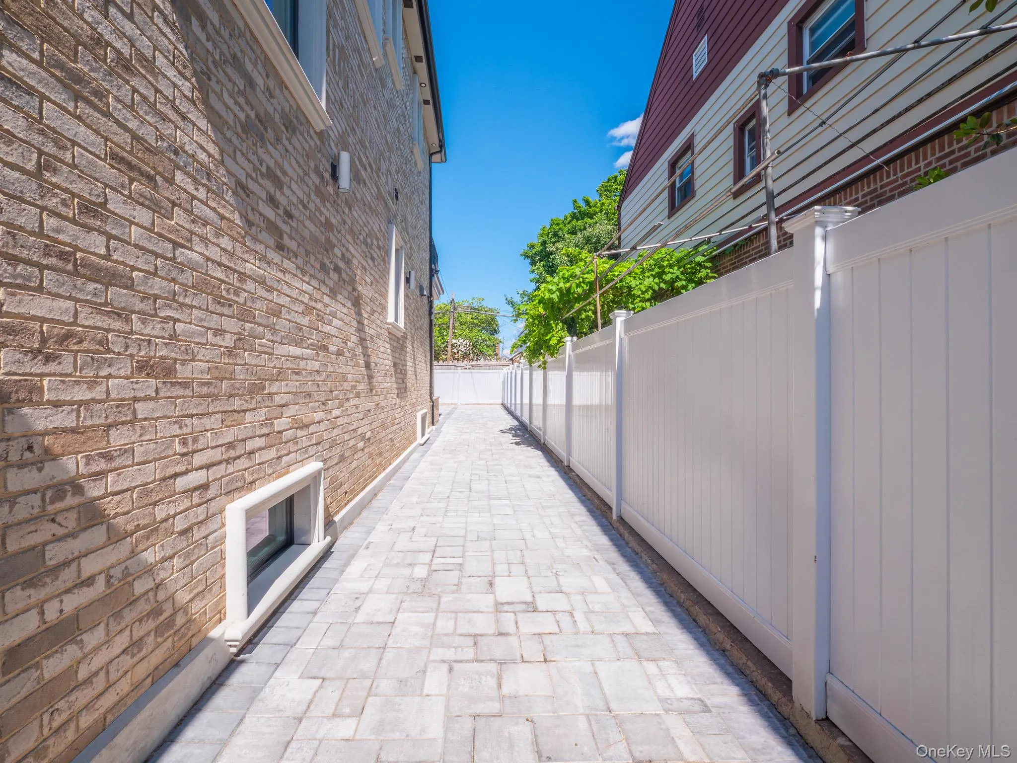 7619 173rd Street, New York, NY, 4 Bedrooms Bedrooms, 8 Rooms Rooms,3 BathroomsBathrooms,Residential,For Rent,173rd,0,1019386 7619 173rd Street, New York, NY, 4 Bedrooms Bedrooms, 8 Rooms Rooms,3 BathroomsBathrooms,Residential,For Rent,173rd,0,1019386