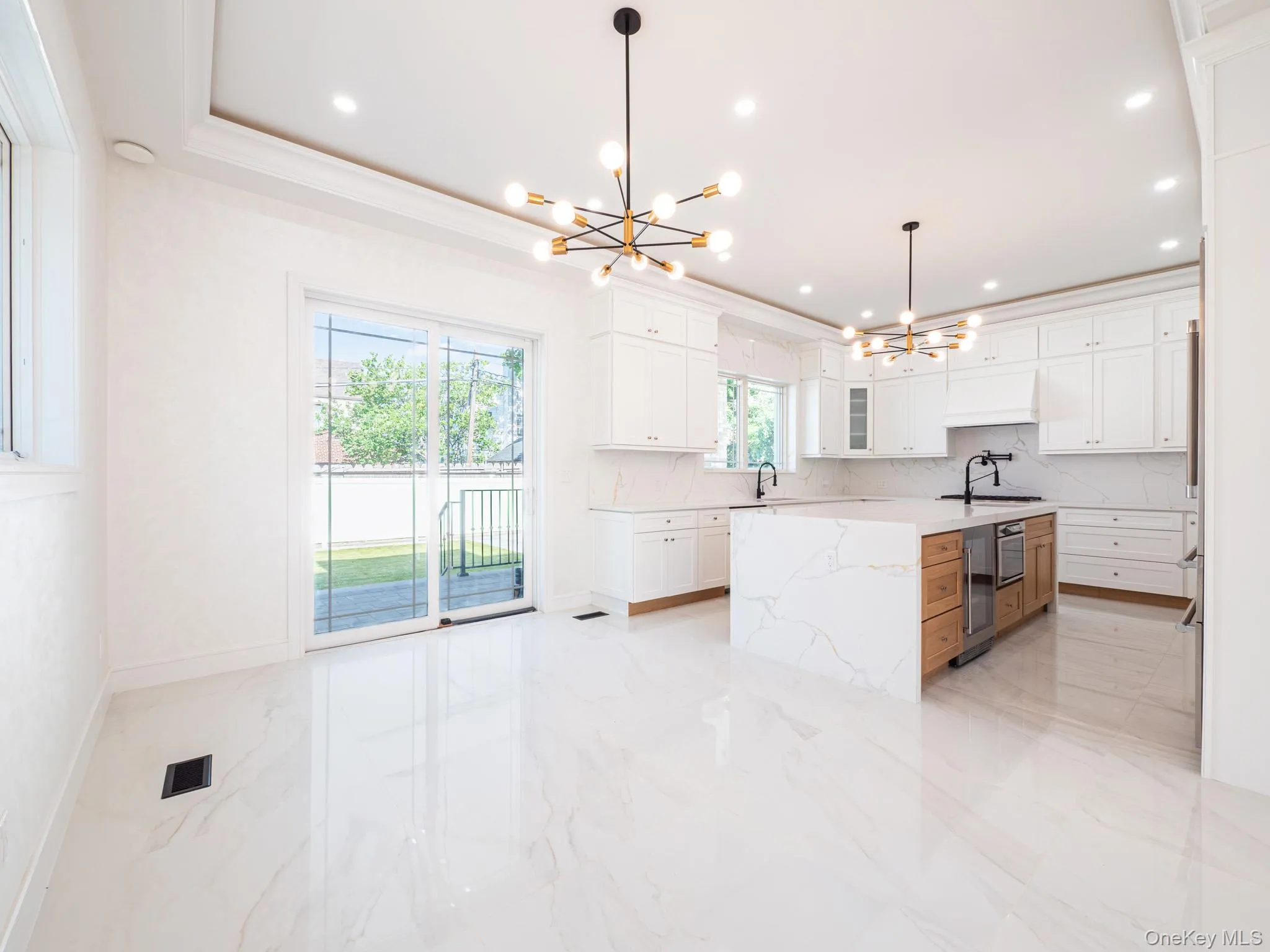 7619 173rd Street, New York, NY, 4 Bedrooms Bedrooms, 8 Rooms Rooms,3 BathroomsBathrooms,Residential,For Rent,173rd,0,1019386 7619 173rd Street, New York, NY, 4 Bedrooms Bedrooms, 8 Rooms Rooms,3 BathroomsBathrooms,Residential,For Rent,173rd,0,1019386