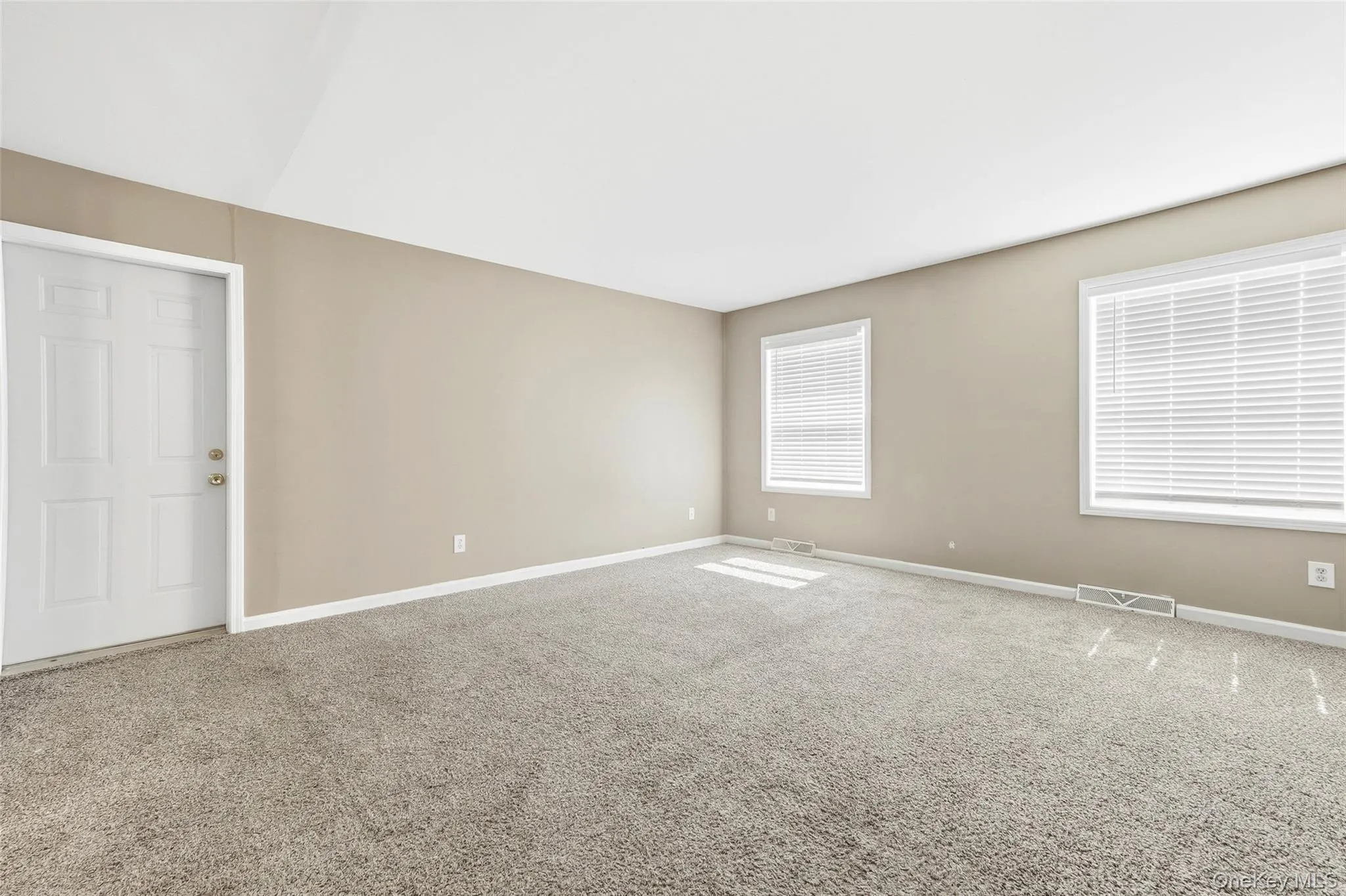 125 Cedar Hill Road, Wappinger, NY, 4 Bedrooms Bedrooms, 9 Rooms Rooms,2 BathroomsBathrooms,Residential,For Rent,Cedar Hill,0,1019389 125 Cedar Hill Road, Wappinger, NY, 4 Bedrooms Bedrooms, 9 Rooms Rooms,2 BathroomsBathrooms,Residential,For Rent,Cedar Hill,0,1019389