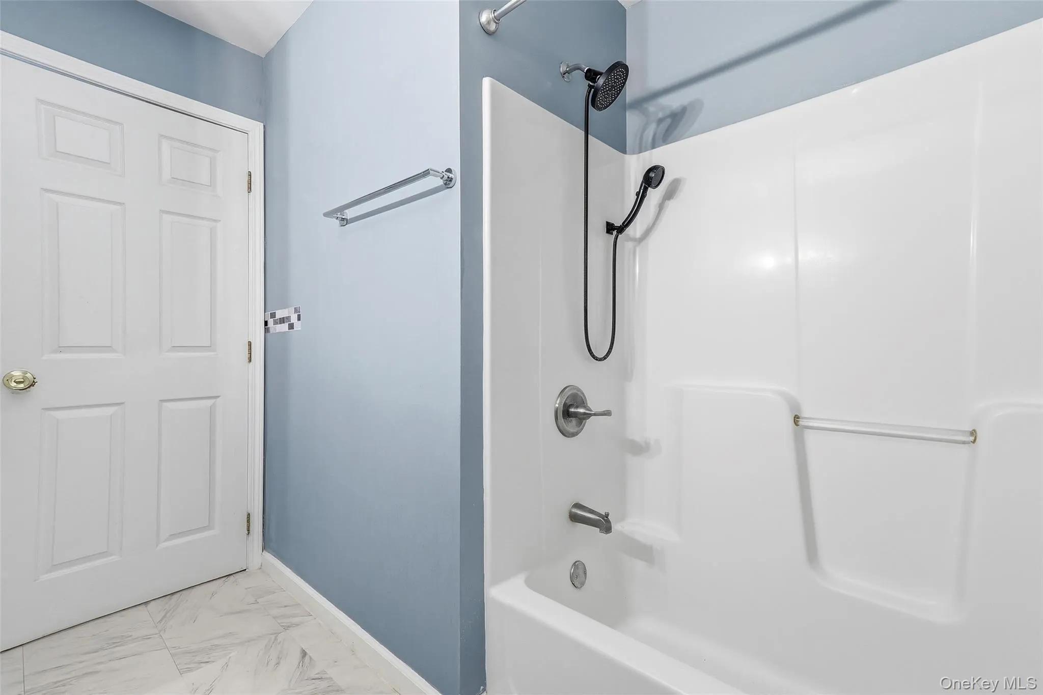 125 Cedar Hill Road, Wappinger, NY, 4 Bedrooms Bedrooms, 9 Rooms Rooms,2 BathroomsBathrooms,Residential,For Rent,Cedar Hill,0,1019389 125 Cedar Hill Road, Wappinger, NY, 4 Bedrooms Bedrooms, 9 Rooms Rooms,2 BathroomsBathrooms,Residential,For Rent,Cedar Hill,0,1019389