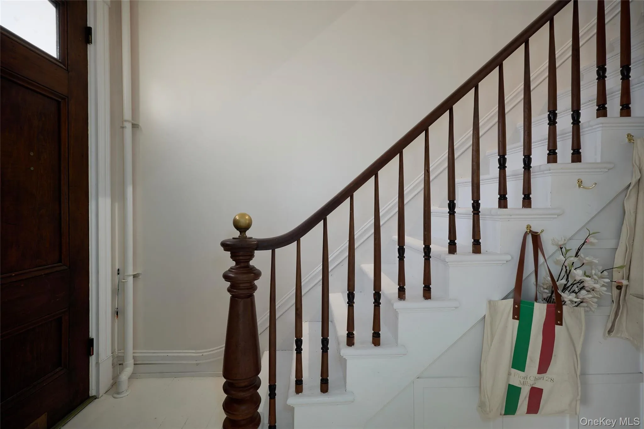 556 State Street, Hudson, NY, 3 Bedrooms Bedrooms, 7 Rooms Rooms,2 BathroomsBathrooms,Residential,For Rent,State,0,1019391 556 State Street, Hudson, NY, 3 Bedrooms Bedrooms, 7 Rooms Rooms,2 BathroomsBathrooms,Residential,For Rent,State,0,1019391