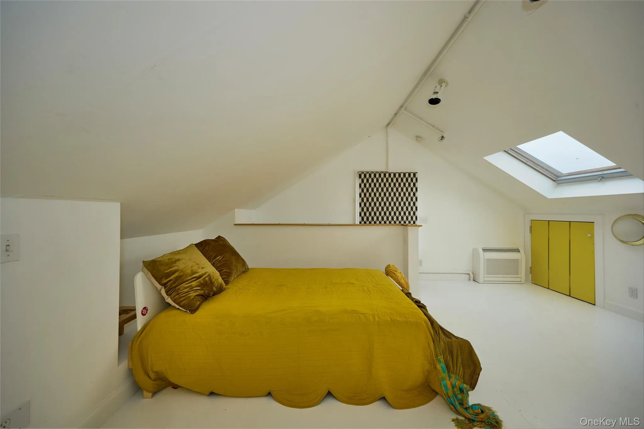 556 State Street, Hudson, NY, 3 Bedrooms Bedrooms, 7 Rooms Rooms,2 BathroomsBathrooms,Residential,For Rent,State,0,1019391 556 State Street, Hudson, NY, 3 Bedrooms Bedrooms, 7 Rooms Rooms,2 BathroomsBathrooms,Residential,For Rent,State,0,1019391