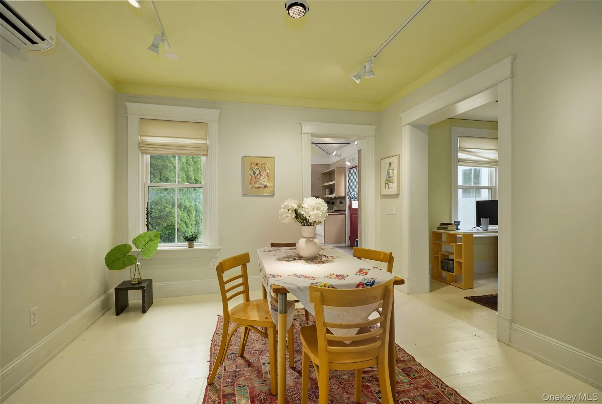 556 State Street, Hudson, NY, 3 Bedrooms Bedrooms, 7 Rooms Rooms,2 BathroomsBathrooms,Residential,For Rent,State,0,1019391 556 State Street, Hudson, NY, 3 Bedrooms Bedrooms, 7 Rooms Rooms,2 BathroomsBathrooms,Residential,For Rent,State,0,1019391