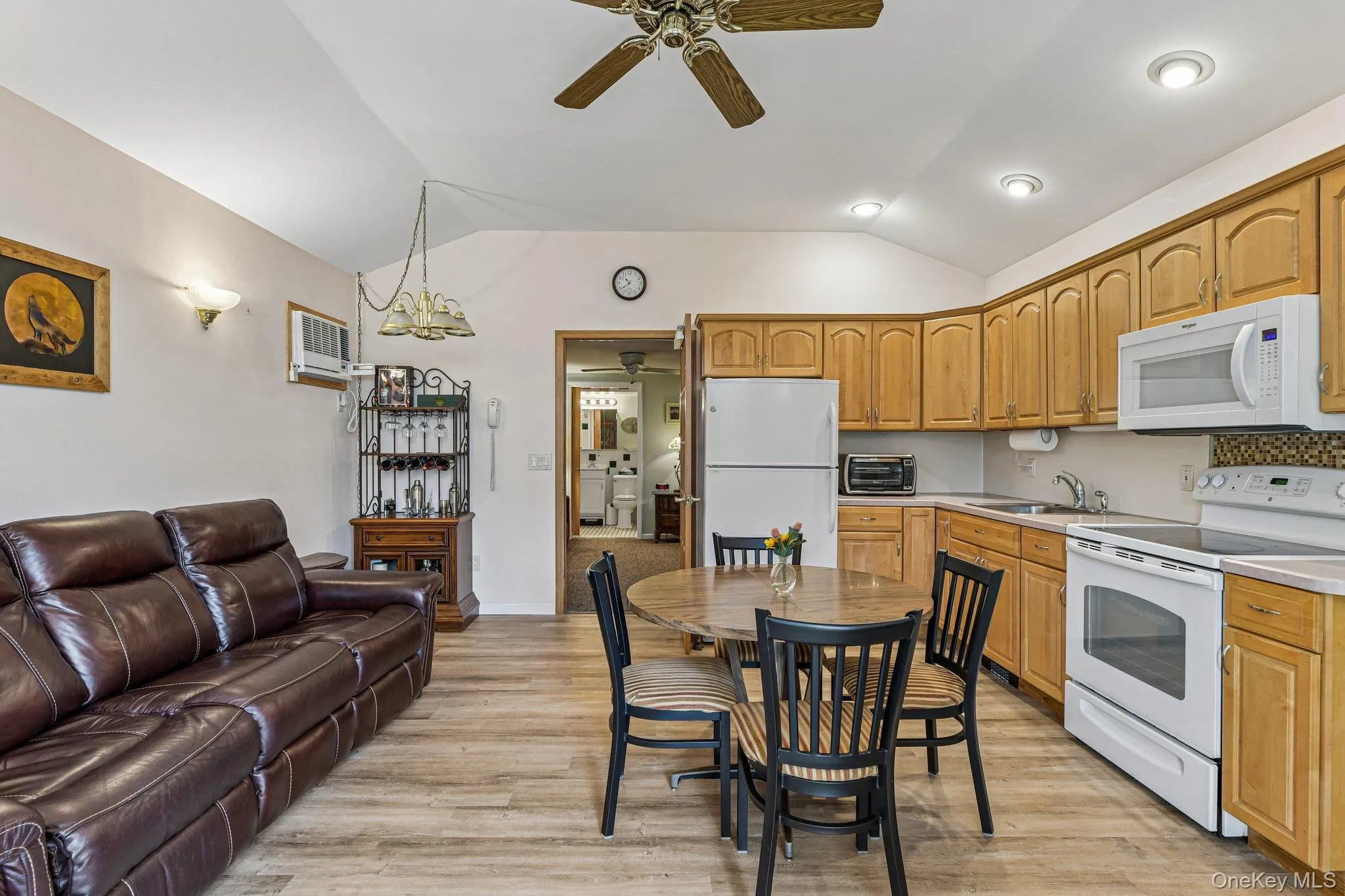 2394 Cedar Street, Hempstead, NY, 4 Bedrooms Bedrooms, 9 Rooms Rooms,3 BathroomsBathrooms,Residential,For Rent,Cedar,0,1019393 2394 Cedar Street, Hempstead, NY, 4 Bedrooms Bedrooms, 9 Rooms Rooms,3 BathroomsBathrooms,Residential,For Rent,Cedar,0,1019393