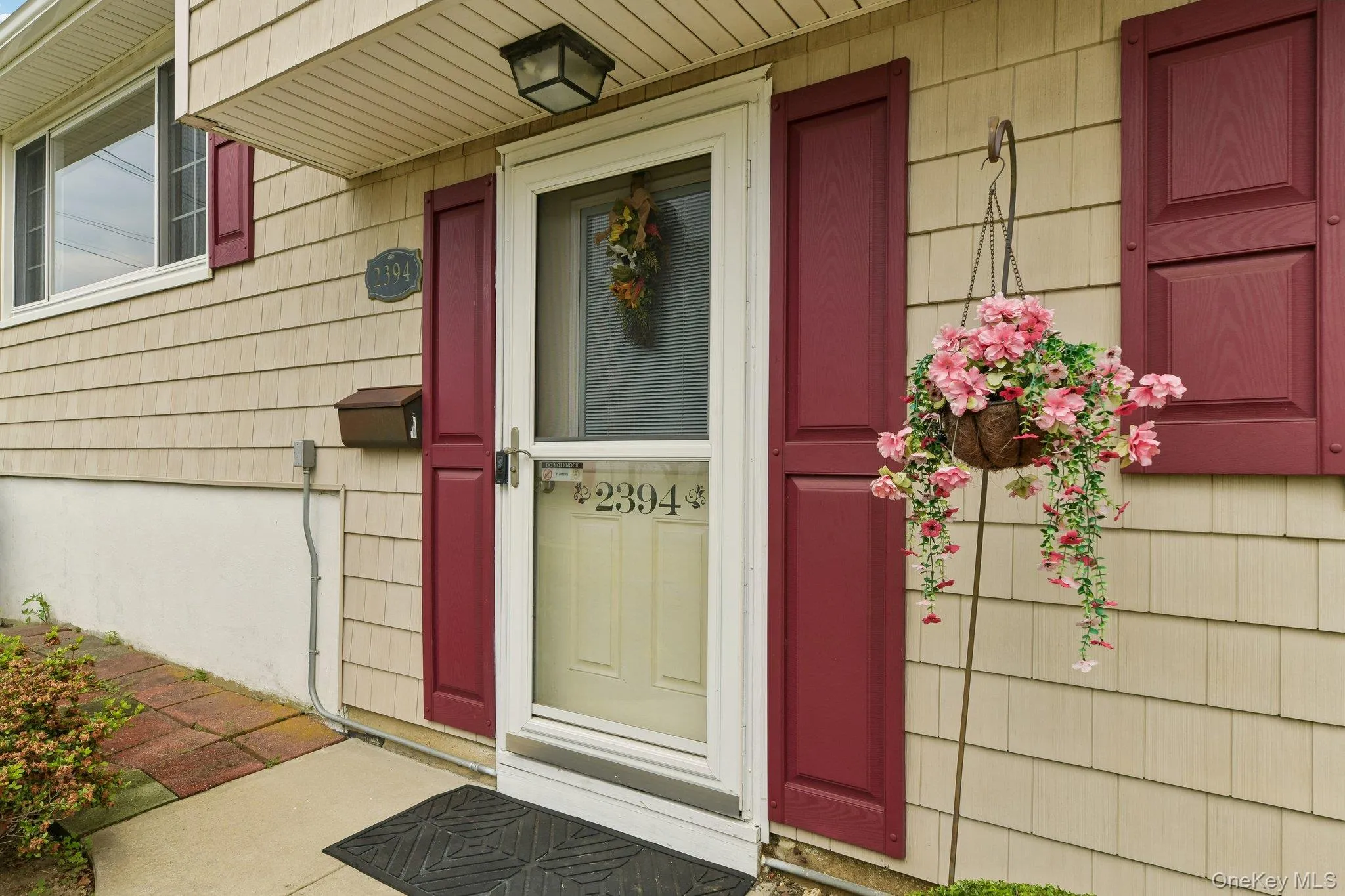 2394 Cedar Street, Hempstead, NY, 4 Bedrooms Bedrooms, 9 Rooms Rooms,3 BathroomsBathrooms,Residential,For Rent,Cedar,0,1019393 2394 Cedar Street, Hempstead, NY, 4 Bedrooms Bedrooms, 9 Rooms Rooms,3 BathroomsBathrooms,Residential,For Rent,Cedar,0,1019393