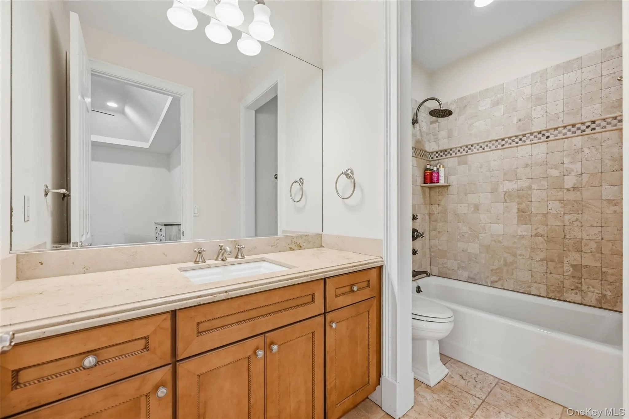 Ensuite bathroom Ensuite bathroom