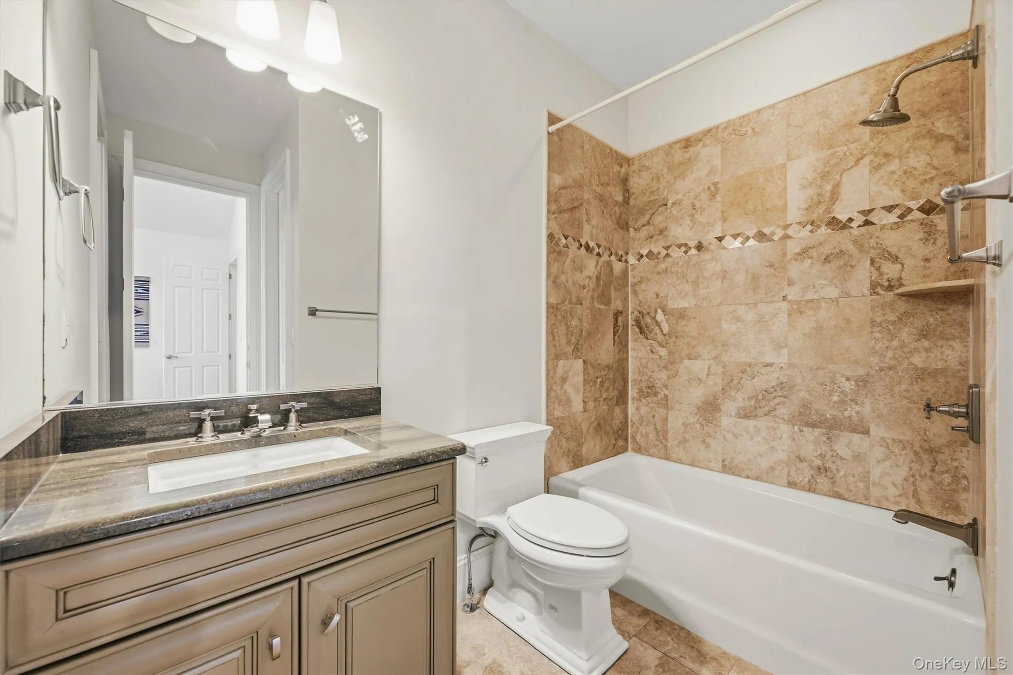 Ensuite Bathroom Ensuite Bathroom