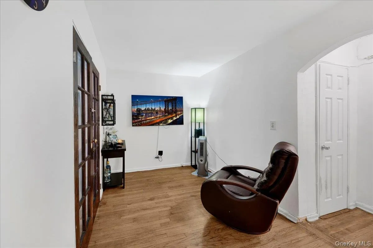 6510 108th Street, New York, NY, 4 Rooms Rooms,1 BathroomBathrooms,Residential,For Rent,108th,0,1019395 6510 108th Street, New York, NY, 4 Rooms Rooms,1 BathroomBathrooms,Residential,For Rent,108th,0,1019395