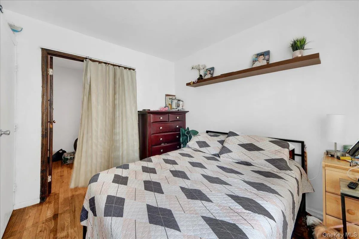6510 108th Street, New York, NY, 4 Rooms Rooms,1 BathroomBathrooms,Residential,For Rent,108th,0,1019395 6510 108th Street, New York, NY, 4 Rooms Rooms,1 BathroomBathrooms,Residential,For Rent,108th,0,1019395