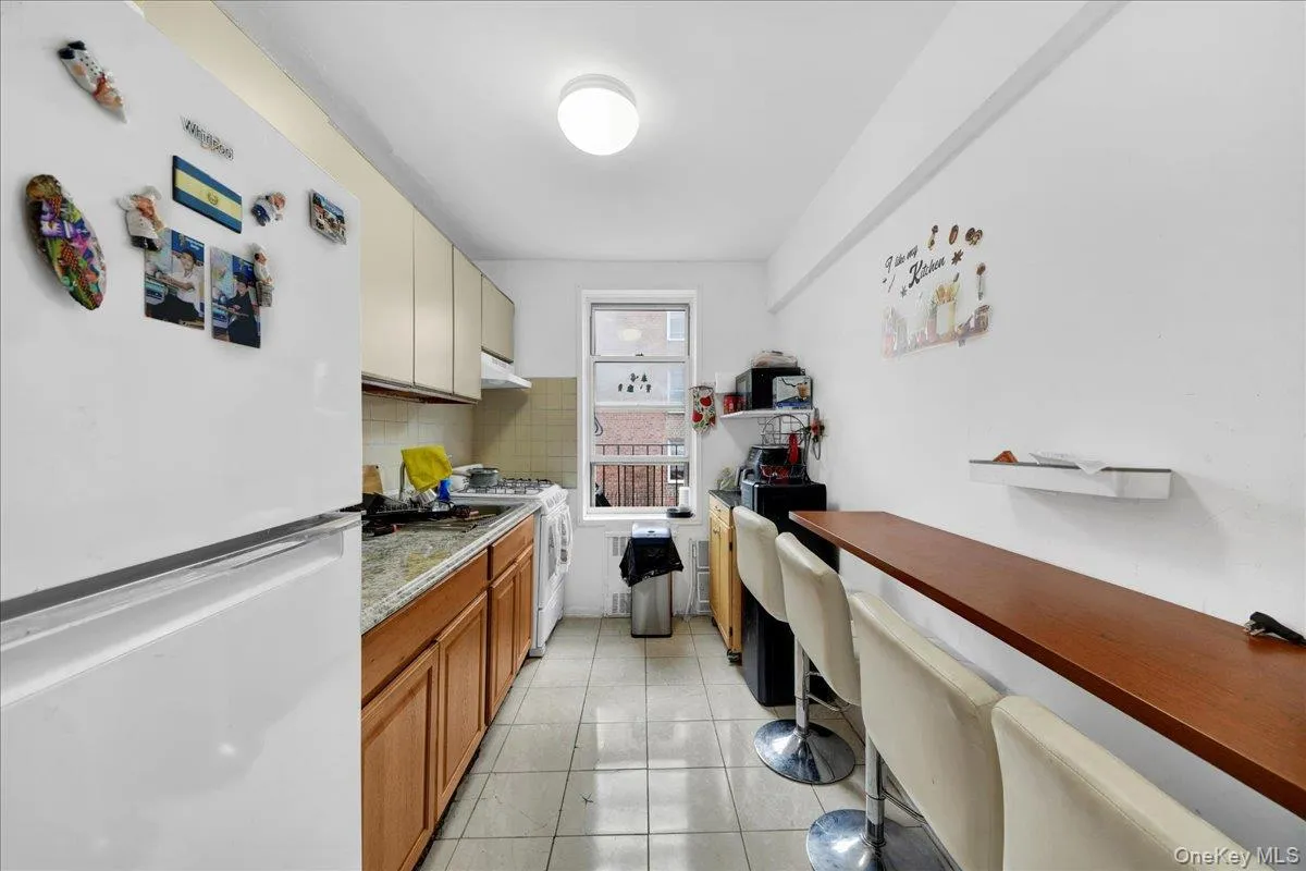6510 108th Street, New York, NY, 4 Rooms Rooms,1 BathroomBathrooms,Residential,For Rent,108th,0,1019395 6510 108th Street, New York, NY, 4 Rooms Rooms,1 BathroomBathrooms,Residential,For Rent,108th,0,1019395