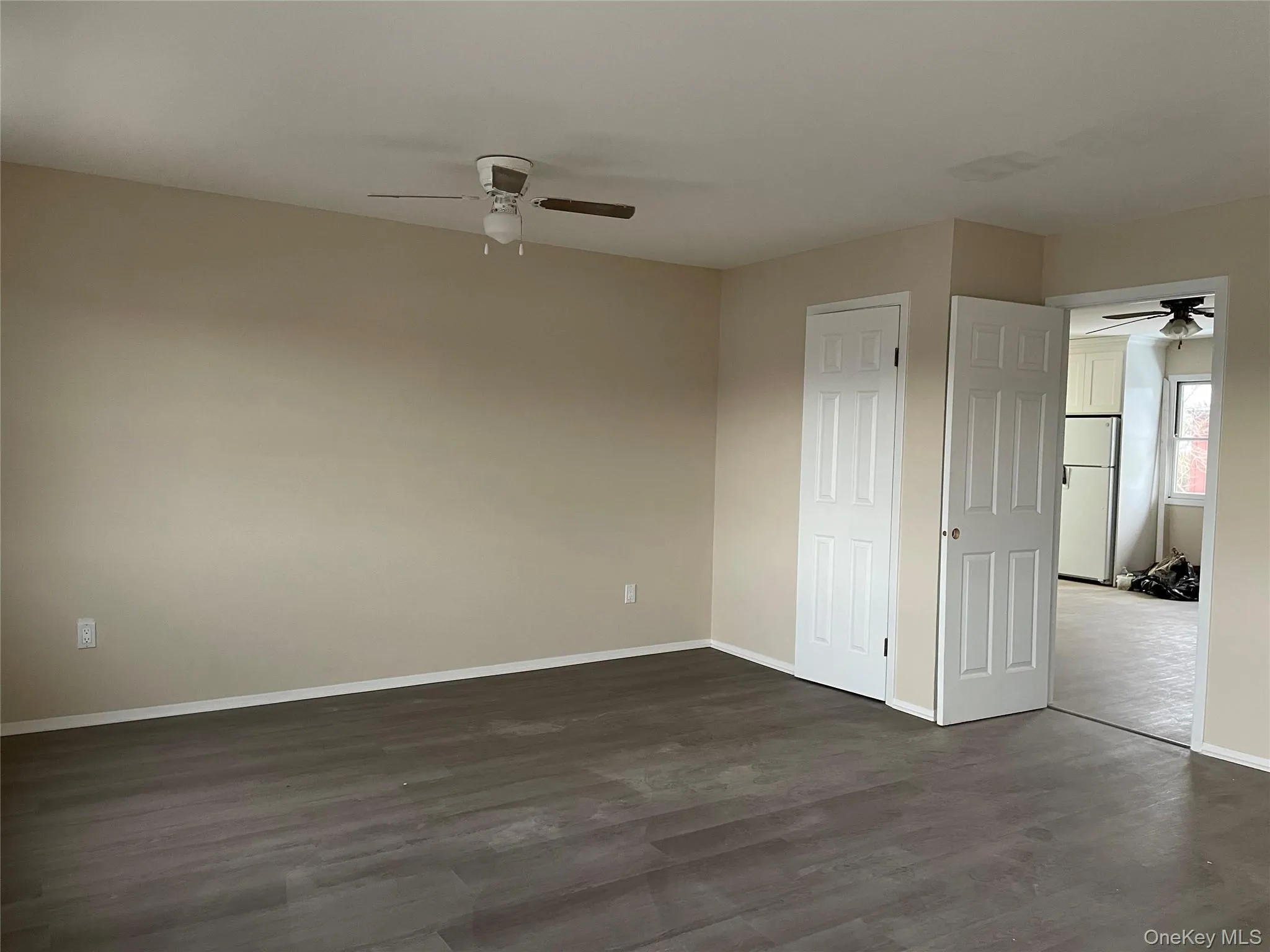 7 Locust Ave, Babylon, NY, 2 Bedrooms Bedrooms, 5 Rooms Rooms,1 BathroomBathrooms,Residential Lease,For Rent,Locust Ave,0,1019397 7 Locust Ave, Babylon, NY, 2 Bedrooms Bedrooms, 5 Rooms Rooms,1 BathroomBathrooms,Residential Lease,For Rent,Locust Ave,0,1019397