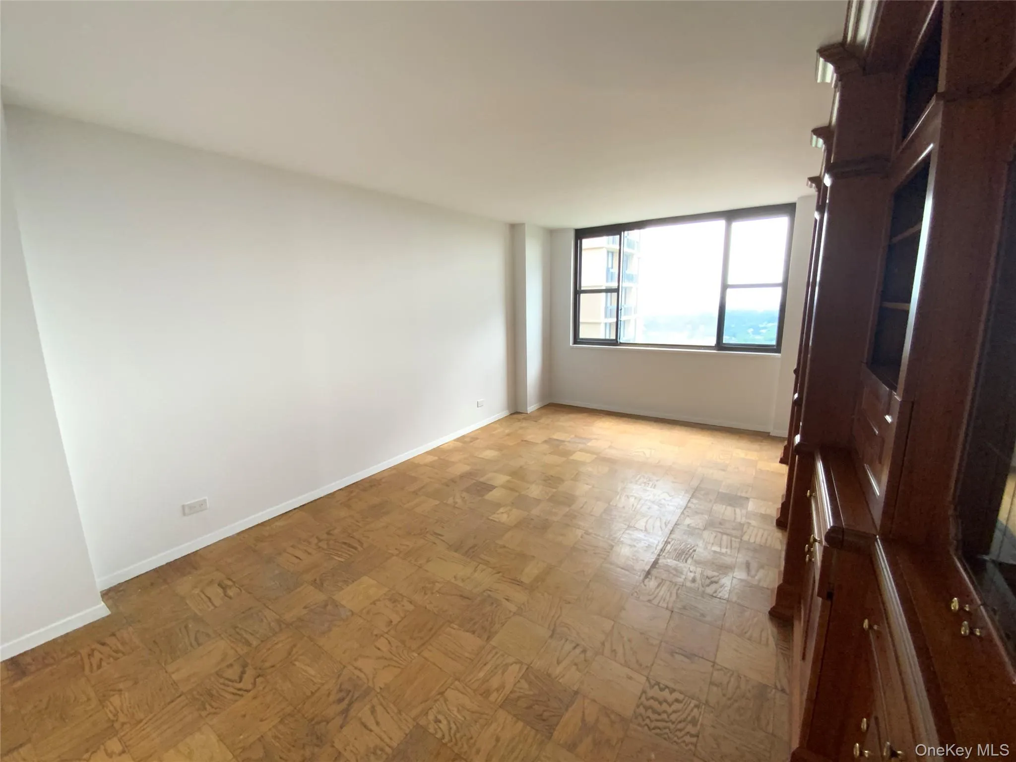 26910 Grand Central Parkway, New York, NY, 1 Bedroom Bedrooms, 4 Rooms Rooms,2 BathroomsBathrooms,Residential,For Rent,Grand Central,0,1019404 26910 Grand Central Parkway, New York, NY, 1 Bedroom Bedrooms, 4 Rooms Rooms,2 BathroomsBathrooms,Residential,For Rent,Grand Central,0,1019404