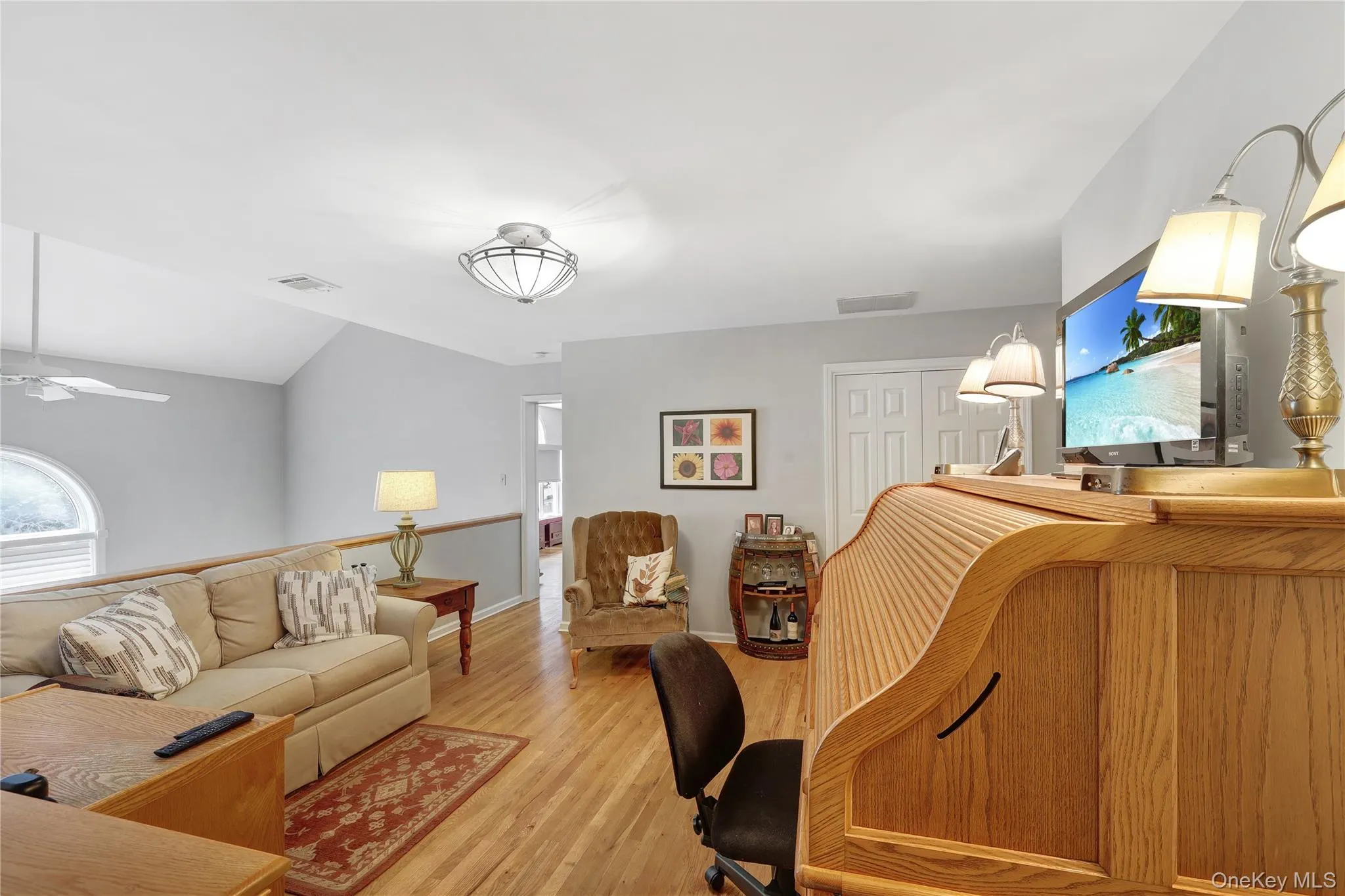 6 Village Cove, Warwick (town), NY, 2 Bedrooms Bedrooms, 8 Rooms Rooms,2 BathroomsBathrooms,Residential,For Rent,Village,0,1019406 6 Village Cove, Warwick (town), NY, 2 Bedrooms Bedrooms, 8 Rooms Rooms,2 BathroomsBathrooms,Residential,For Rent,Village,0,1019406