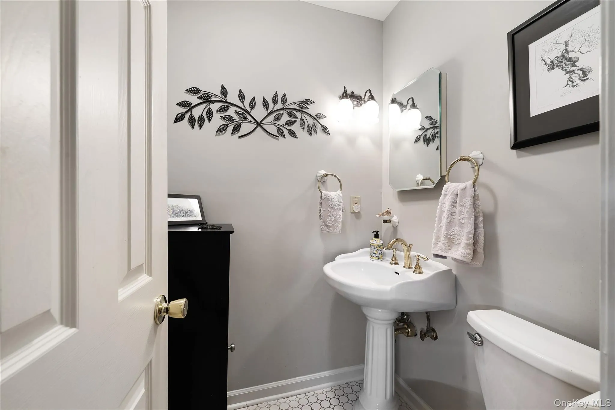 6 Village Cove, Warwick (town), NY, 2 Bedrooms Bedrooms, 8 Rooms Rooms,2 BathroomsBathrooms,Residential,For Rent,Village,0,1019406 6 Village Cove, Warwick (town), NY, 2 Bedrooms Bedrooms, 8 Rooms Rooms,2 BathroomsBathrooms,Residential,For Rent,Village,0,1019406
