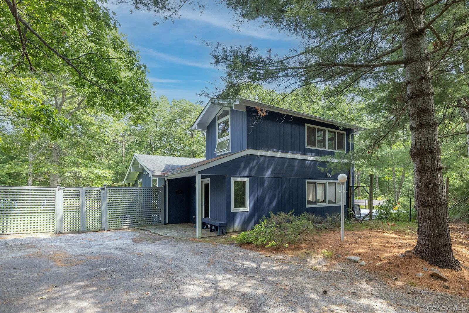 197 Two Holes Water Road, East Hampton, NY, 4 Bedrooms Bedrooms, 7 Rooms Rooms,3 BathroomsBathrooms,Residential,For Rent,Two Holes Water,0,1019417 197 Two Holes Water Road, East Hampton, NY, 4 Bedrooms Bedrooms, 7 Rooms Rooms,3 BathroomsBathrooms,Residential,For Rent,Two Holes Water,0,1019417