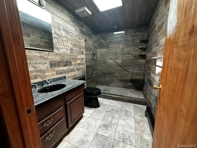 64 Yankee Lake Road, Mamakating, NY, 3 Bedrooms Bedrooms, 6 Rooms Rooms,1 BathroomBathrooms,Residential Lease,For Rent,Yankee Lake,0,1019418 64 Yankee Lake Road, Mamakating, NY, 3 Bedrooms Bedrooms, 6 Rooms Rooms,1 BathroomBathrooms,Residential Lease,For Rent,Yankee Lake,0,1019418