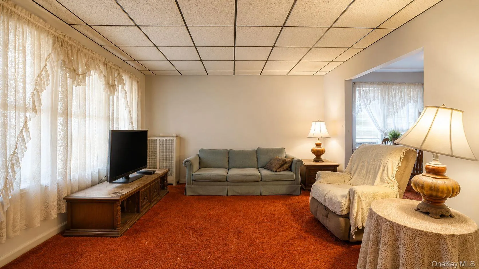 photos have been enhanced to remove clutter photos have been enhanced to remove clutter
