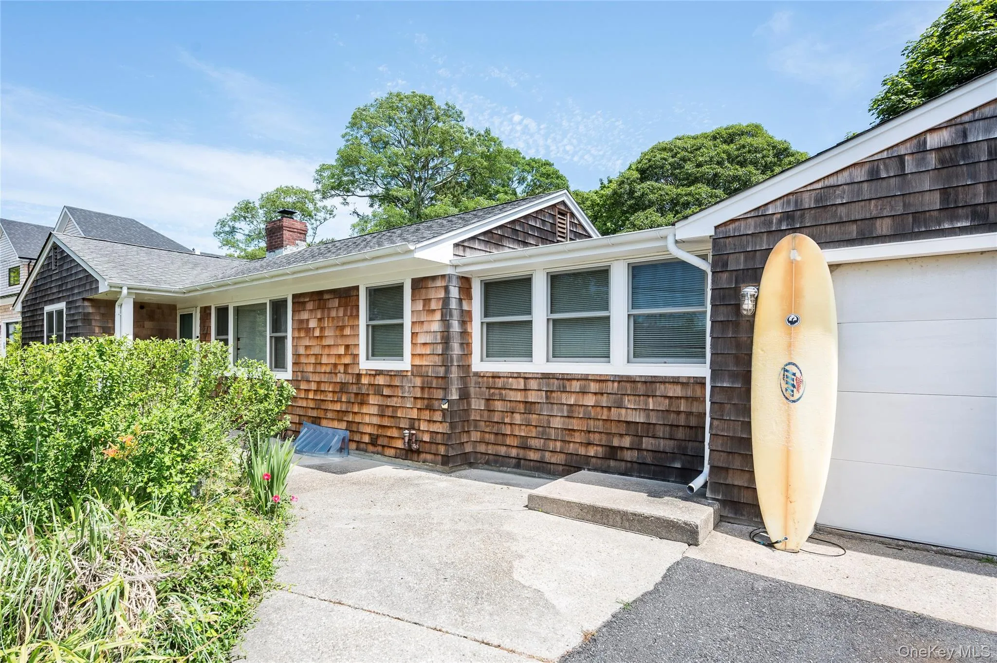 27 West Side Avenue, Southampton, NY, 3 Bedrooms Bedrooms, 9 Rooms Rooms,2 BathroomsBathrooms,Residential,For Rent,West Side,0,1019424 27 West Side Avenue, Southampton, NY, 3 Bedrooms Bedrooms, 9 Rooms Rooms,2 BathroomsBathrooms,Residential,For Rent,West Side,0,1019424