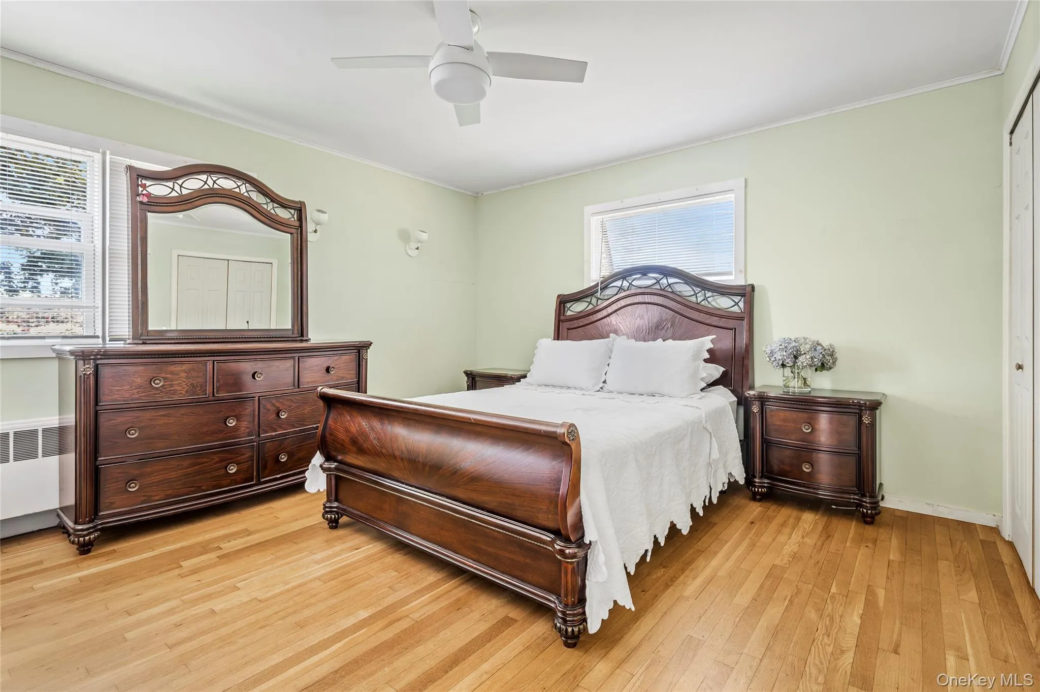 27 West Side Avenue, Southampton, NY, 3 Bedrooms Bedrooms, 9 Rooms Rooms,2 BathroomsBathrooms,Residential,For Rent,West Side,0,1019424 27 West Side Avenue, Southampton, NY, 3 Bedrooms Bedrooms, 9 Rooms Rooms,2 BathroomsBathrooms,Residential,For Rent,West Side,0,1019424