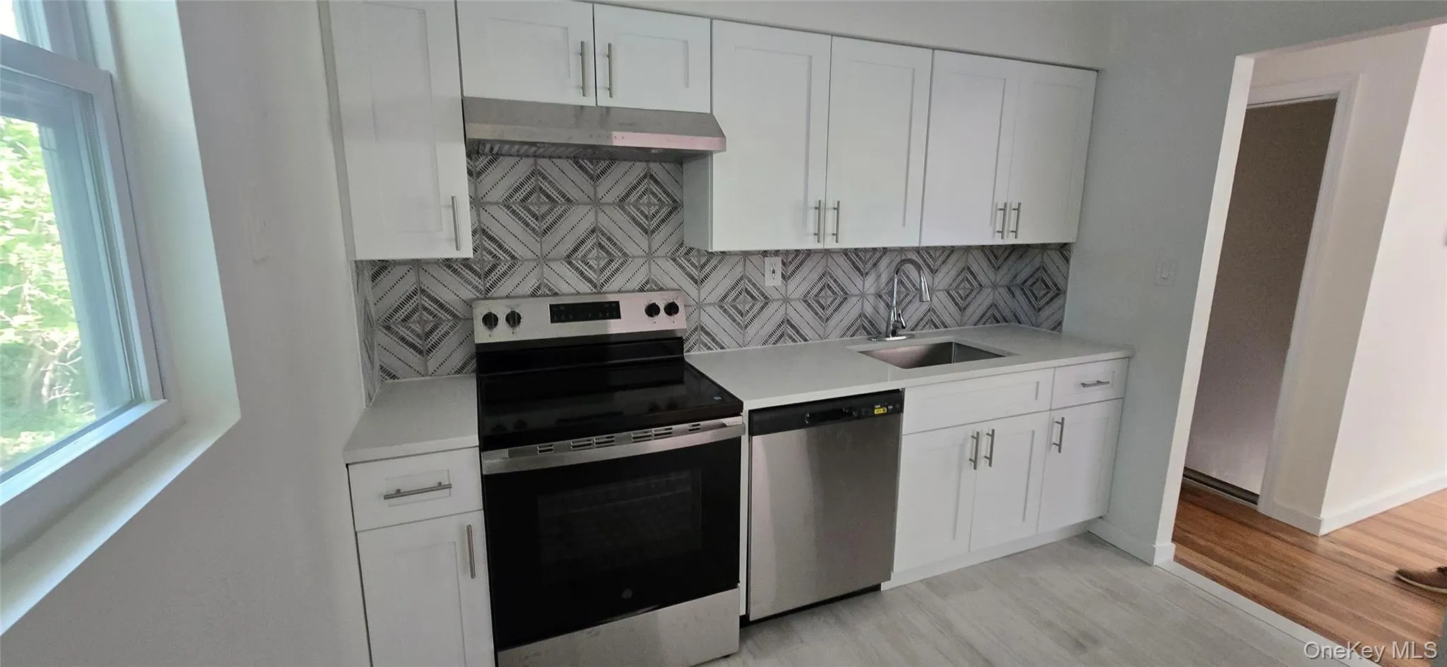 Walk-Through Kitchen Walk-Through Kitchen