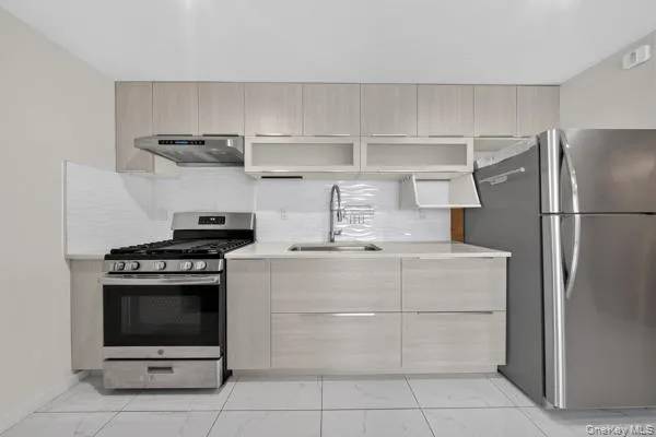3508 146th Street, New York, NY, 2 Bedrooms Bedrooms, 6 Rooms Rooms,2 BathroomsBathrooms,Residential,For Rent,146th,0,1019427 3508 146th Street, New York, NY, 2 Bedrooms Bedrooms, 6 Rooms Rooms,2 BathroomsBathrooms,Residential,For Rent,146th,0,1019427