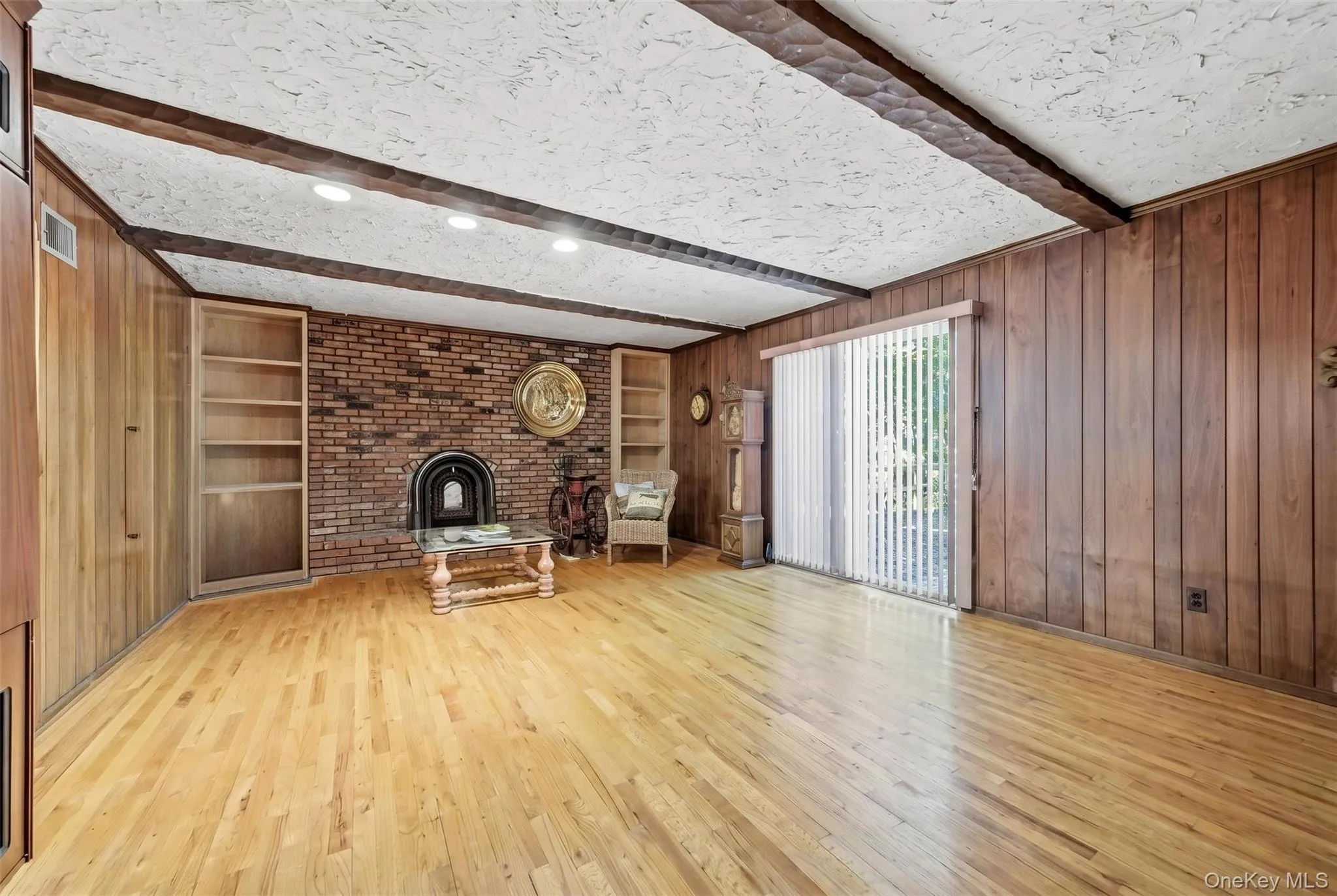 19 Pheasant Hill Lane, Oyster Bay, NY, 5 Bedrooms Bedrooms, 10 Rooms Rooms,3 BathroomsBathrooms,Residential,For Rent,Pheasant Hill,0,1019434 19 Pheasant Hill Lane, Oyster Bay, NY, 5 Bedrooms Bedrooms, 10 Rooms Rooms,3 BathroomsBathrooms,Residential,For Rent,Pheasant Hill,0,1019434